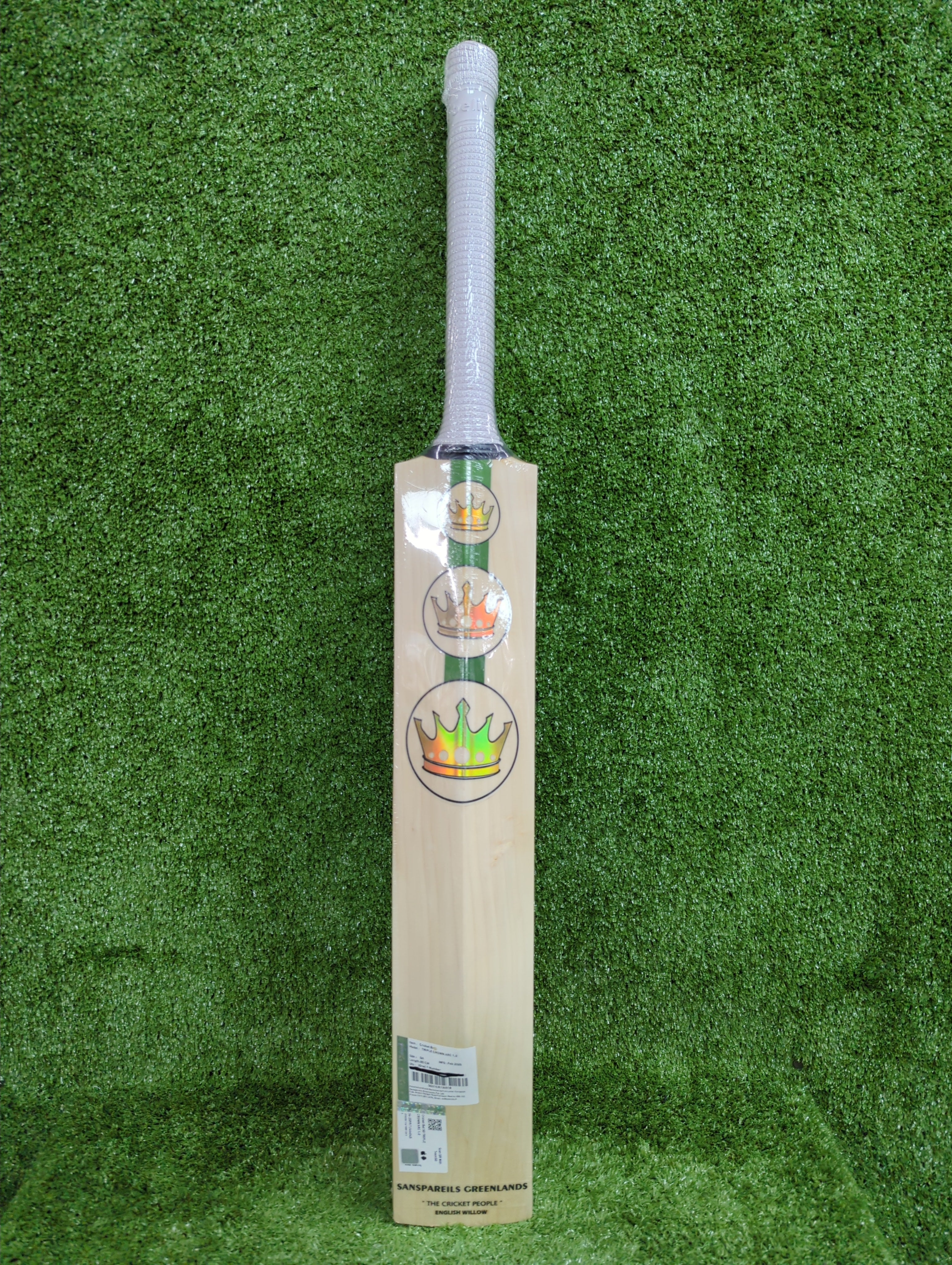 SG Triple Crown Arc 1.0 English Willow Cricket Bat - Premium Performance for Professional & Recreational Cricket Players - Perfect for Matches, Practice & Training Sessions
