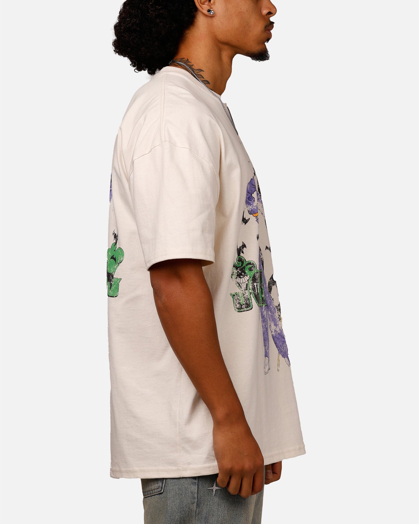 American Thrift DC Comics Batman The Joker Cane Graphic Heavyweight Cotton T-Shirt - Off White | Superhero & Comic Book Fan Apparel for Cosplay, Halloween & Casual Wear