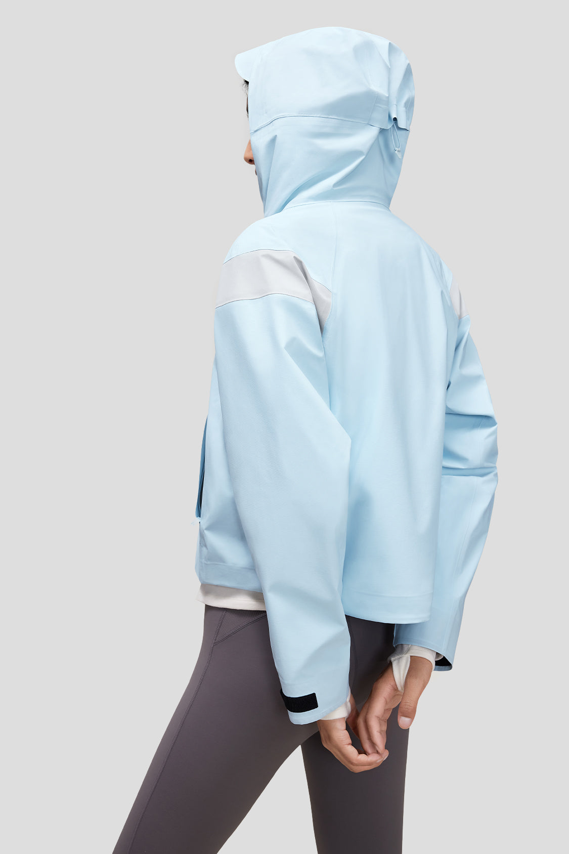 Women's Lightweight 3-in-1 Windbreaker Jacket with Hood - Waterproof Raincoat & Warm Fleece Lining for Hiking, Running & Outdoor Activities