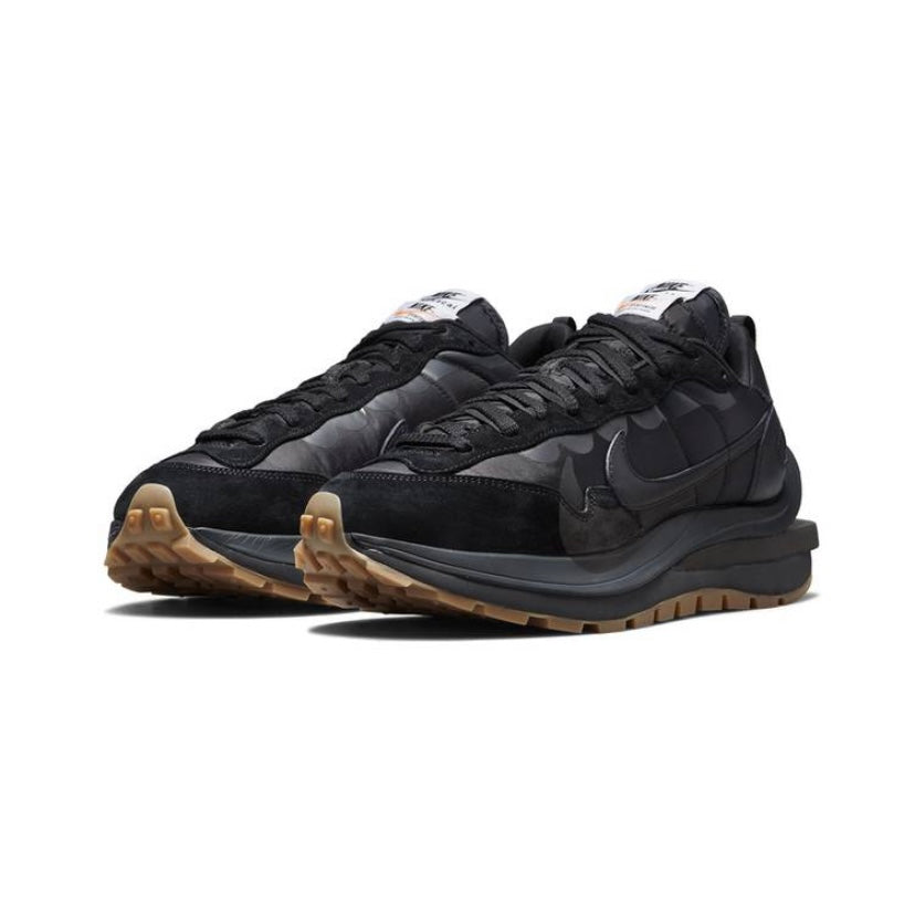 Sacai x Nike Vaporwaffle Black Sail Gum Sneakers - Men's/Women's Fashion Running Shoes for Casual Wear & Street Style