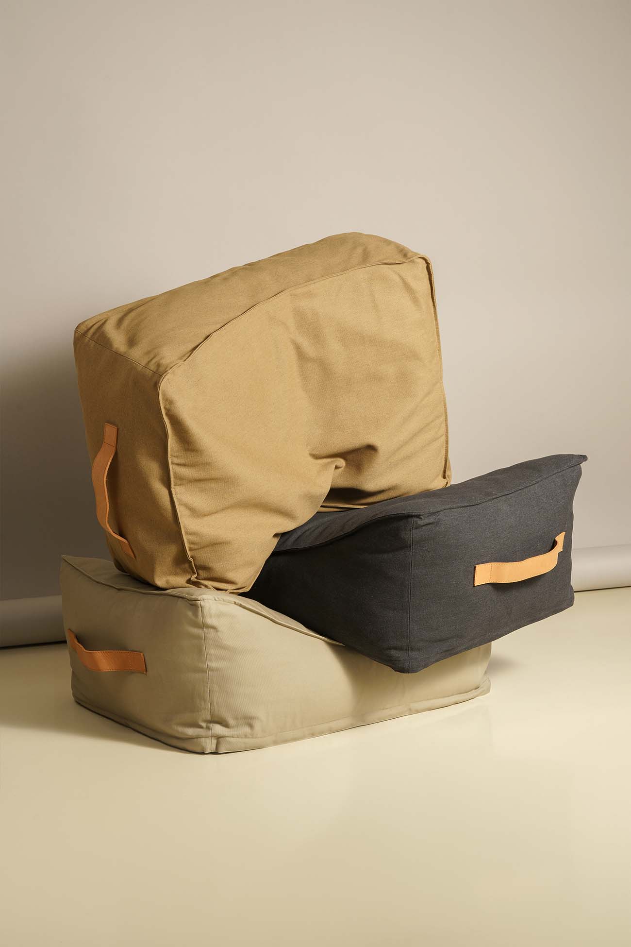 Premium Orthopedic Dog Bed for Large Dogs - Pony Trampliny Ochre - Comfortable & Supportive Pet Bed for Joint Pain Relief - Perfect for Home, Crate, or Travel Use