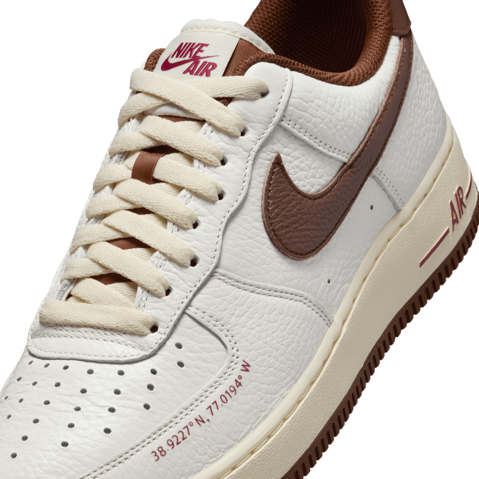 Nike Air Force 1 '07 Yardrunner Men's Sneakers - Classic White Basketball Shoes for Casual Wear & Street Style | Perfect for Everyday Outfits, Gym, and Urban Fashion