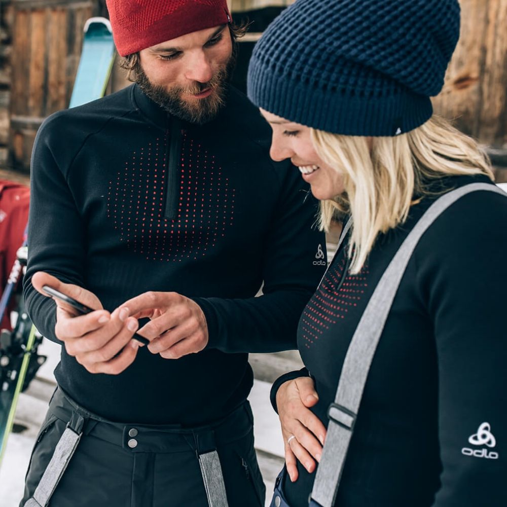 Odlo Men's Heated Ski Base Layer 1/2 Zip - Thermal Underwear for Cold Weather - Perfect for Skiing, Snowboarding & Winter Outdoor Activities