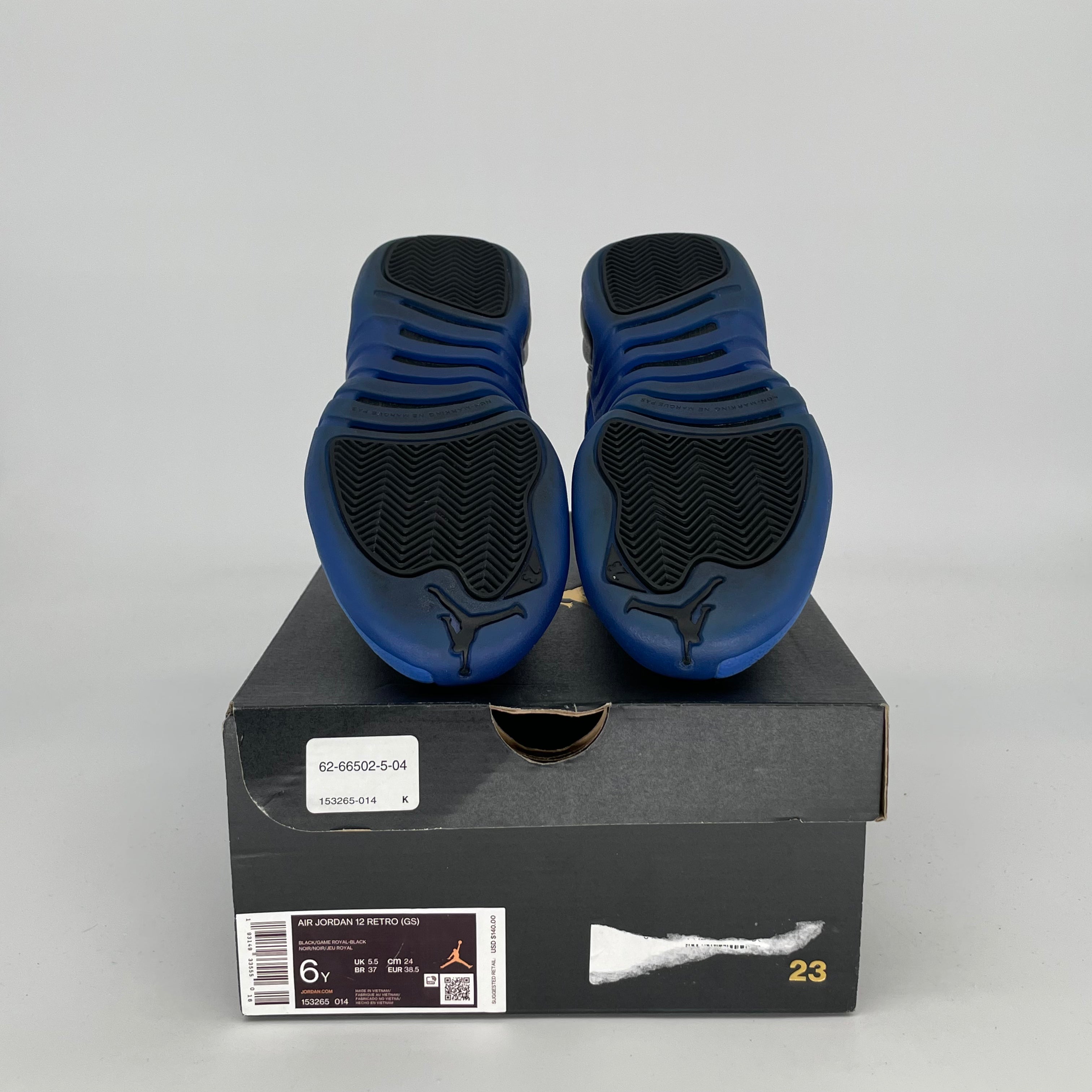 Original Title: AIR JORDAN 12 BLACK GAME ROYAL SIZE 6/7.5W 153265 014   Optimized Title: **Air Jordan 12 Retro 'Black Game Royal' Basketball Shoes - Women's Size 6/7.5W (Style 153265-014) - Perfect for Casual Wear & Street Fashion**