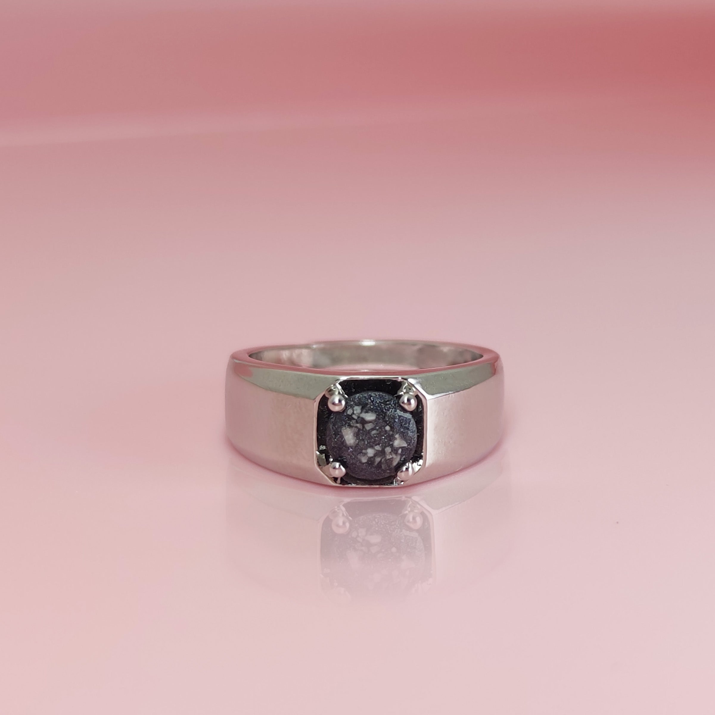 Treasured Echo Men's Ashes Ring - Memorial Jewelry for Men, Cremation Keepsake, Handcrafted Stainless Steel Ring for Remembrance - Perfect for Memorial Services, Grieving Process & Honoring Loved Ones