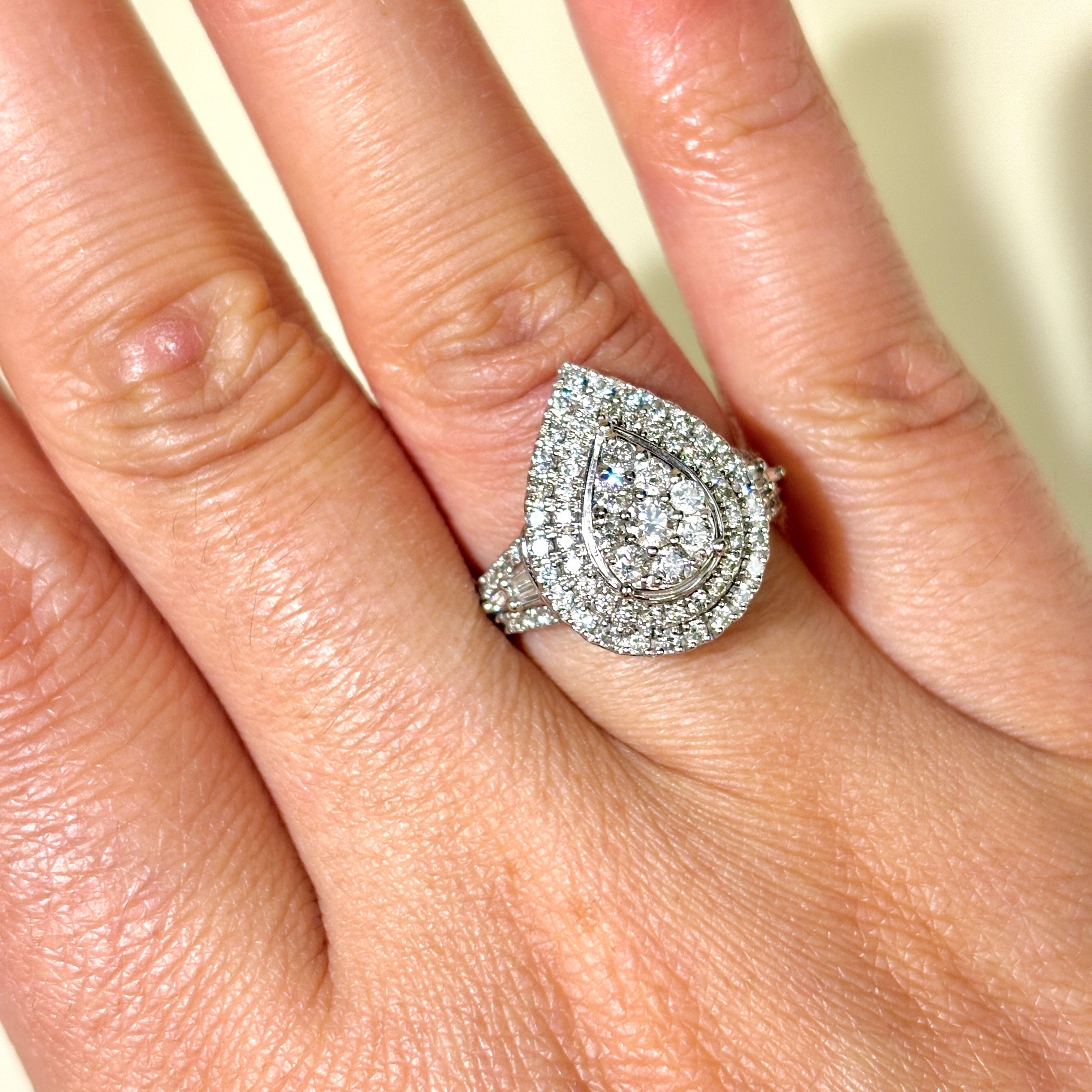 10K White Gold Teardrop Diamond Ring - 1.08 Carat Total Weight (CTW) - Size 6.75 - Elegant Wedding, Engagement & Anniversary Jewelry Gift for Women