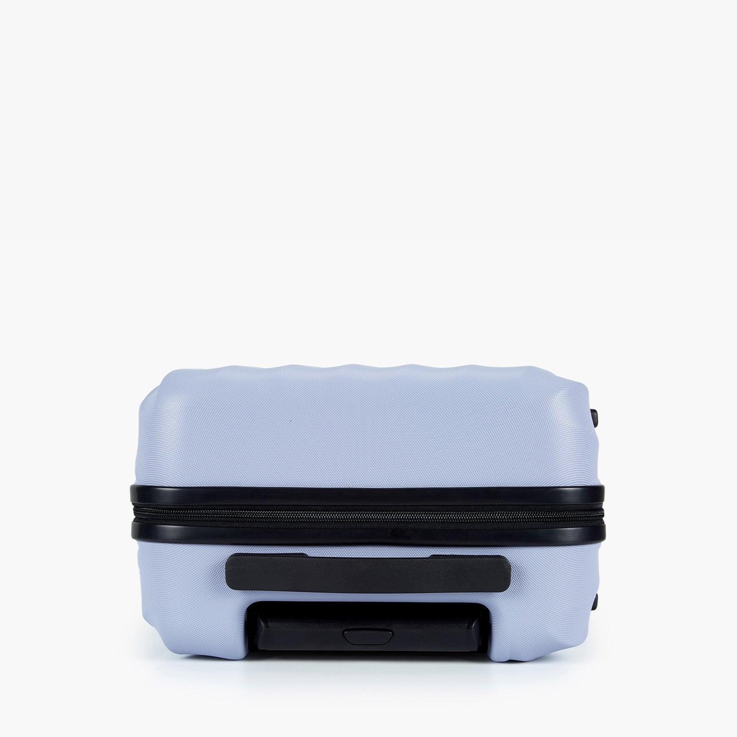 Globetrotter 20 Inch Hardside Spinner Carry-On Luggage - Lightweight Durable Suitcase for Business Travel & Weekend Getaways