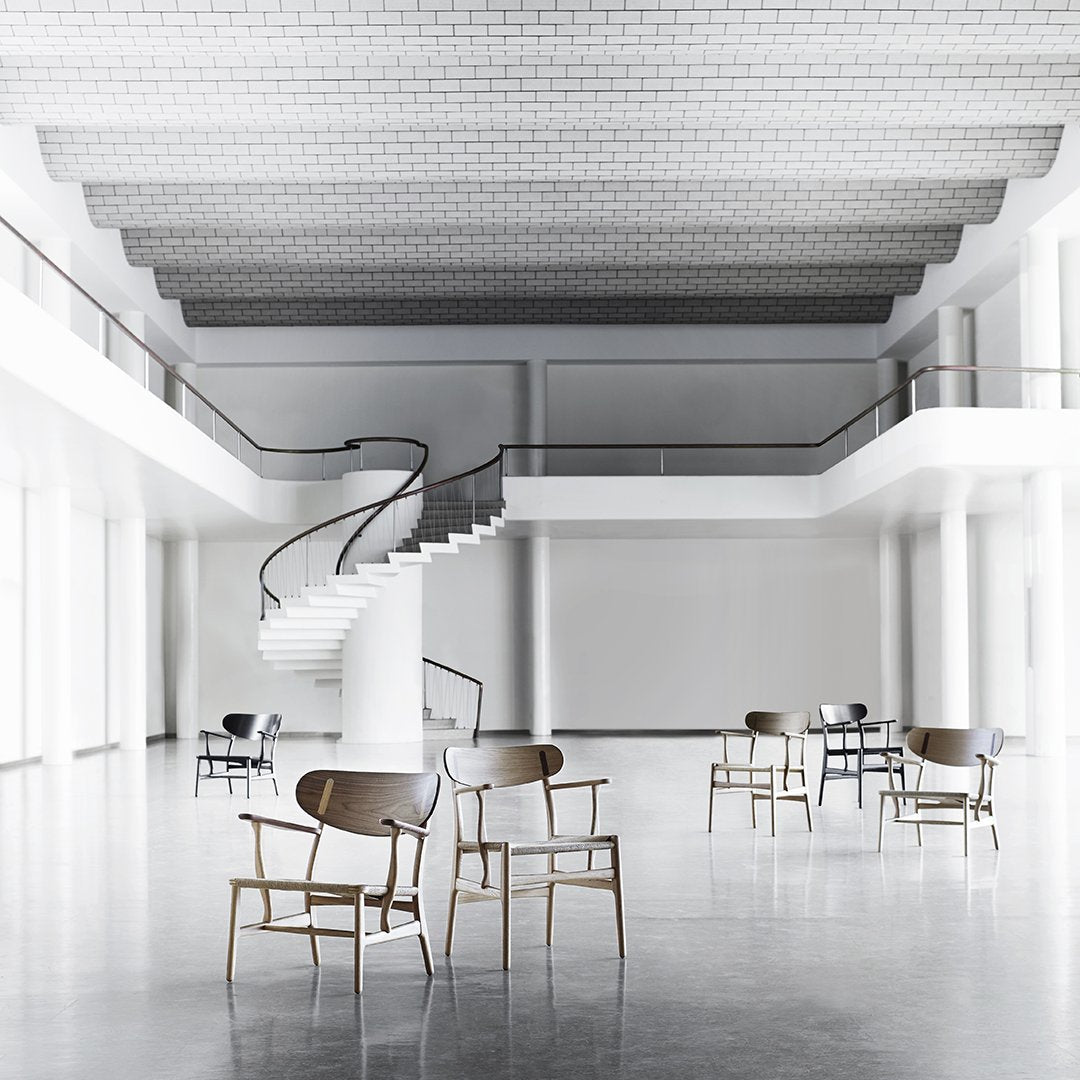 CH22 Lounge Chair - Modern Scandinavian Design, Comfortable & Stylish for Living Room, Bedroom, or Office - Perfect for Relaxing & Reading
