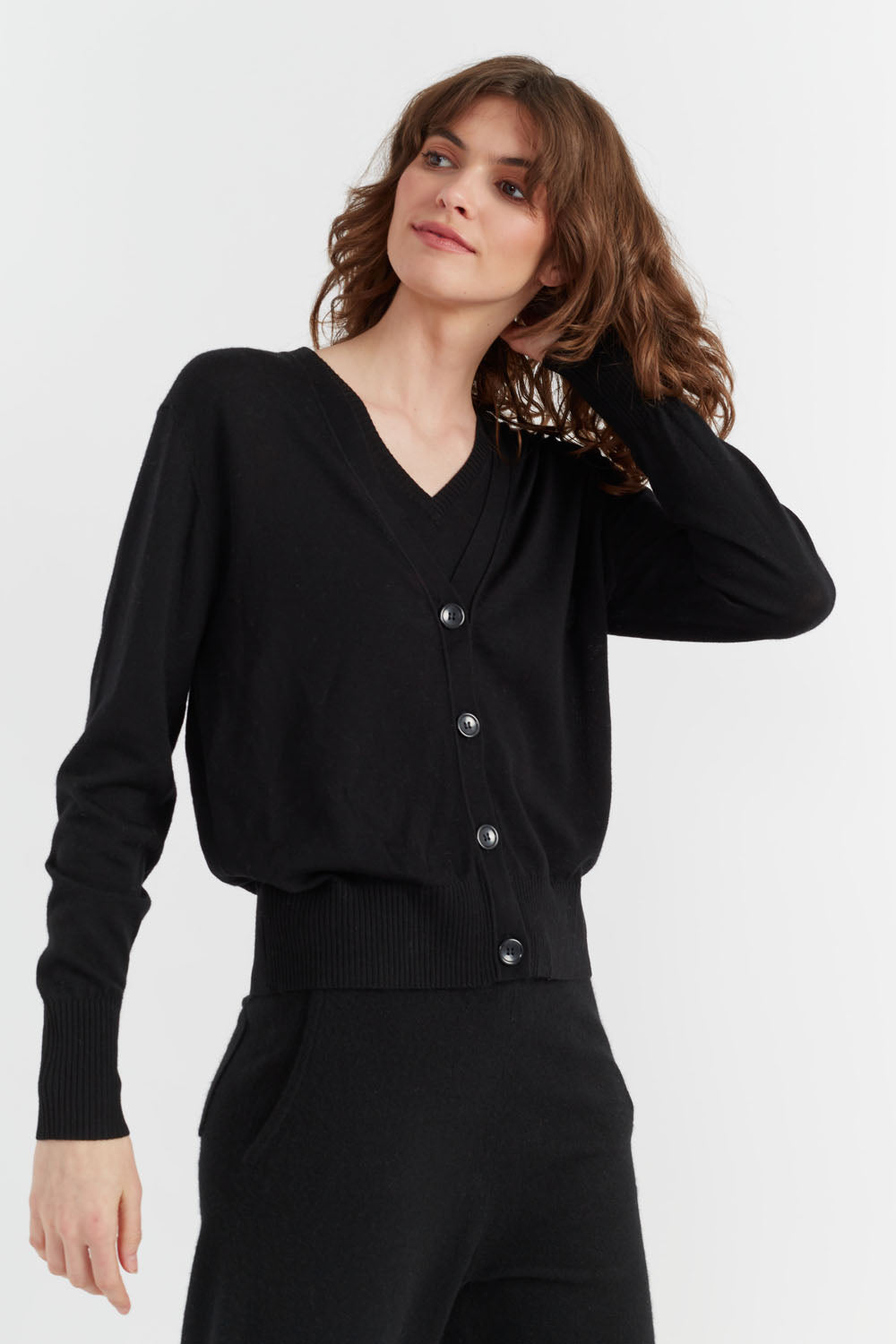 Premium Black Pure Merino Wool Cardigan for Women & Men - Soft & Warm Winter Sweater for Office, Travel & Casual Wear