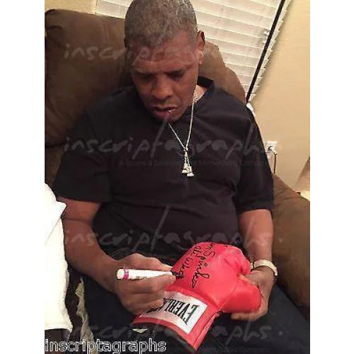 Leon Spinks Signed Boxing Glove #D/10 - Authentic Muhammad Ali Rival Autograph - Collectible Memorabilia for Boxing Fans & Sports Enthusiasts - Perfect for Display in Man Cave, Sports Bar, or Gift for Boxing Lovers