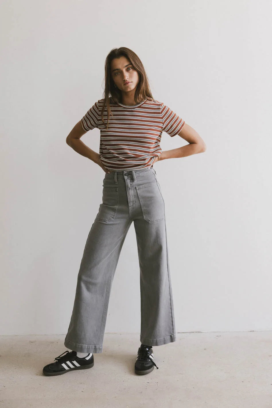 Leila High Waist Wide Leg Jeans for Women - Stretchy Grey Denim Pants, Comfortable & Trendy - Perfect for Casual Outfits, Office Wear & Date Nights