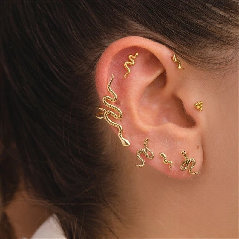 16G Cartilage Labret Back Stud Earring - Flower Design Body Jewelry for Helix, Tragus, Conch Piercings | Perfect for Everyday Wear and Special Occasions | HSPJ685