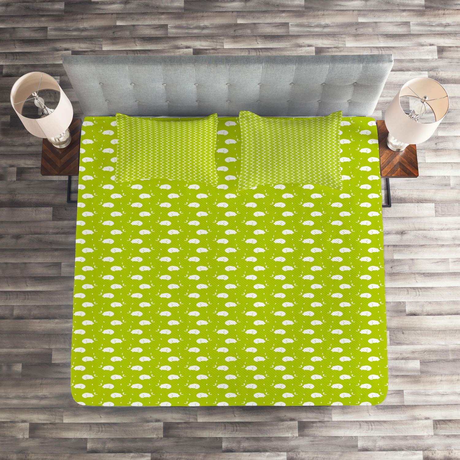 Ambesonne Easter Bunny Quilt Set - 3 Piece King Size Bedspread with 2 Pillow Shams, Yellow Green & White Rabbit Eggs Doodle Pattern | Spring Home Decor, Easter Bedding, Holiday Guest Room