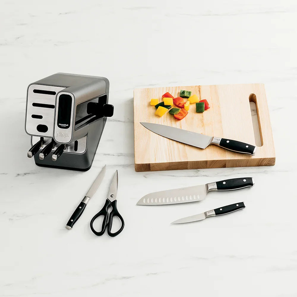 Ninja Foodi NeverDull Premium 8-Piece Knife Block Set - High-Quality Kitchen Knives for Professional Chefs & Home Cooking - Perfect for Slicing, Dicing & Meal Prep