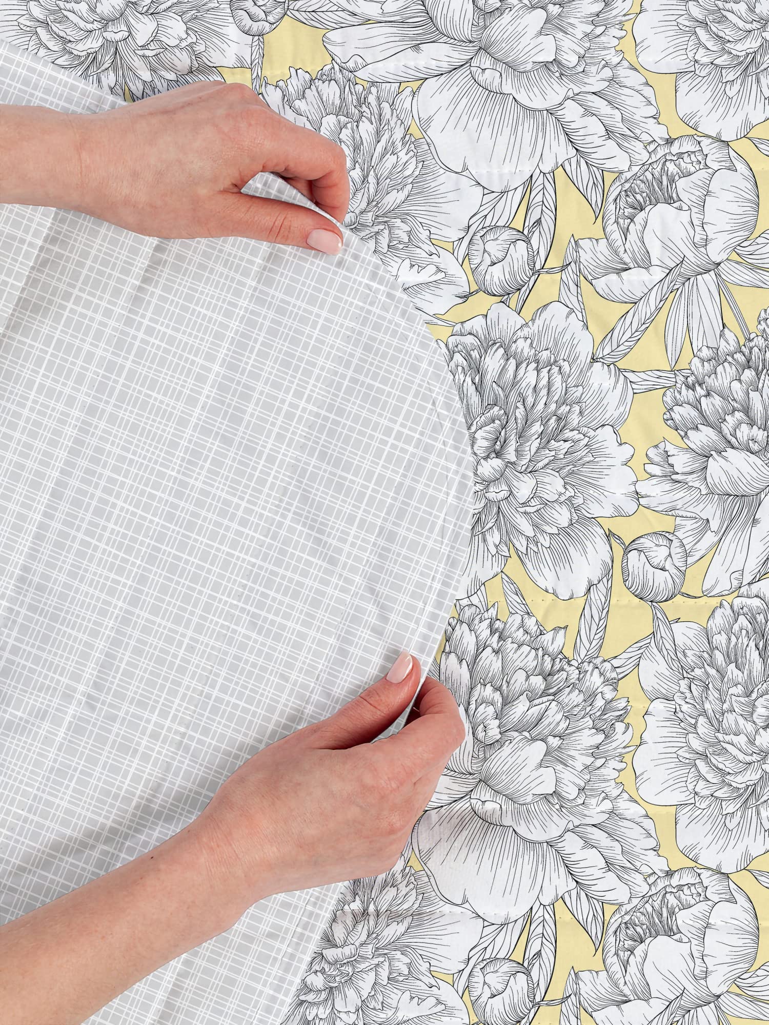 Ambesonne Floral Reversible King Size Bedspread Set with Pillow Shams | Hand-Drawn Rose, Chamomile & Peonies Design on Pale Yellow Microfiber | Perfect for Master Bedroom, Guest Room & Bohemian Home Decor