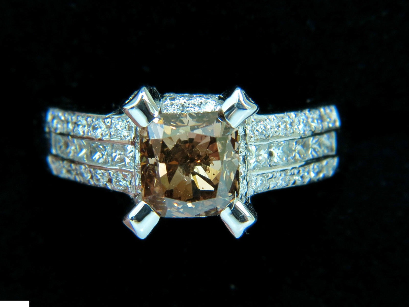 2.76CT GIA Certified Natural Fancy Orange Brown Diamond Ring - 14KT Gold G/VS Clarity - Elegant Jewelry for Weddings, Anniversaries & Special Occasions