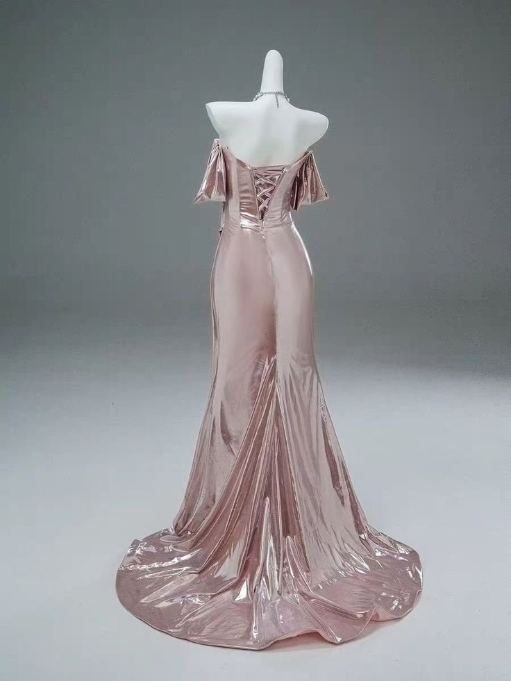 Elegant Off-The-Shoulder Pink Mermaid Prom Dress for Women - Formal Evening Gown for Homecoming, Wedding Guest & Special Occasions