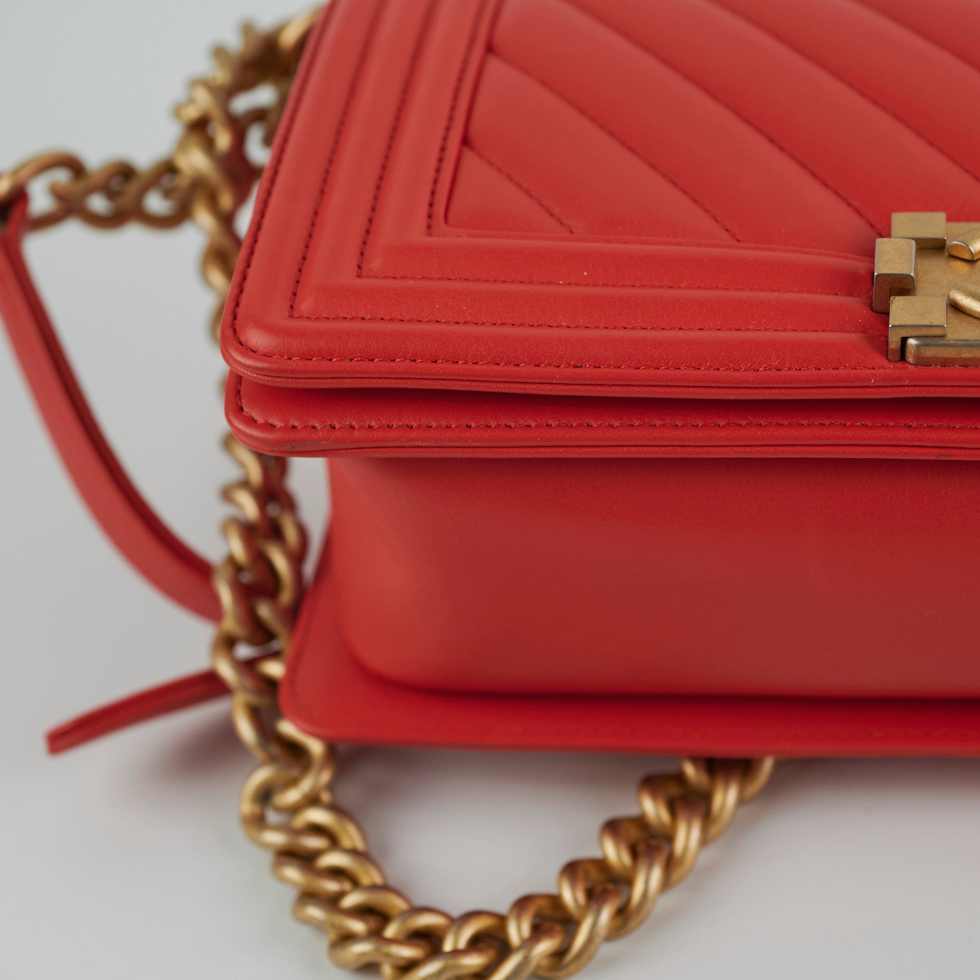 Chanel Old Medium Boy Chevron Lambskin Handbag in Red/Orange - Luxury Crossbody Bag for Women, Perfect for Parties, Dates & Evening Events