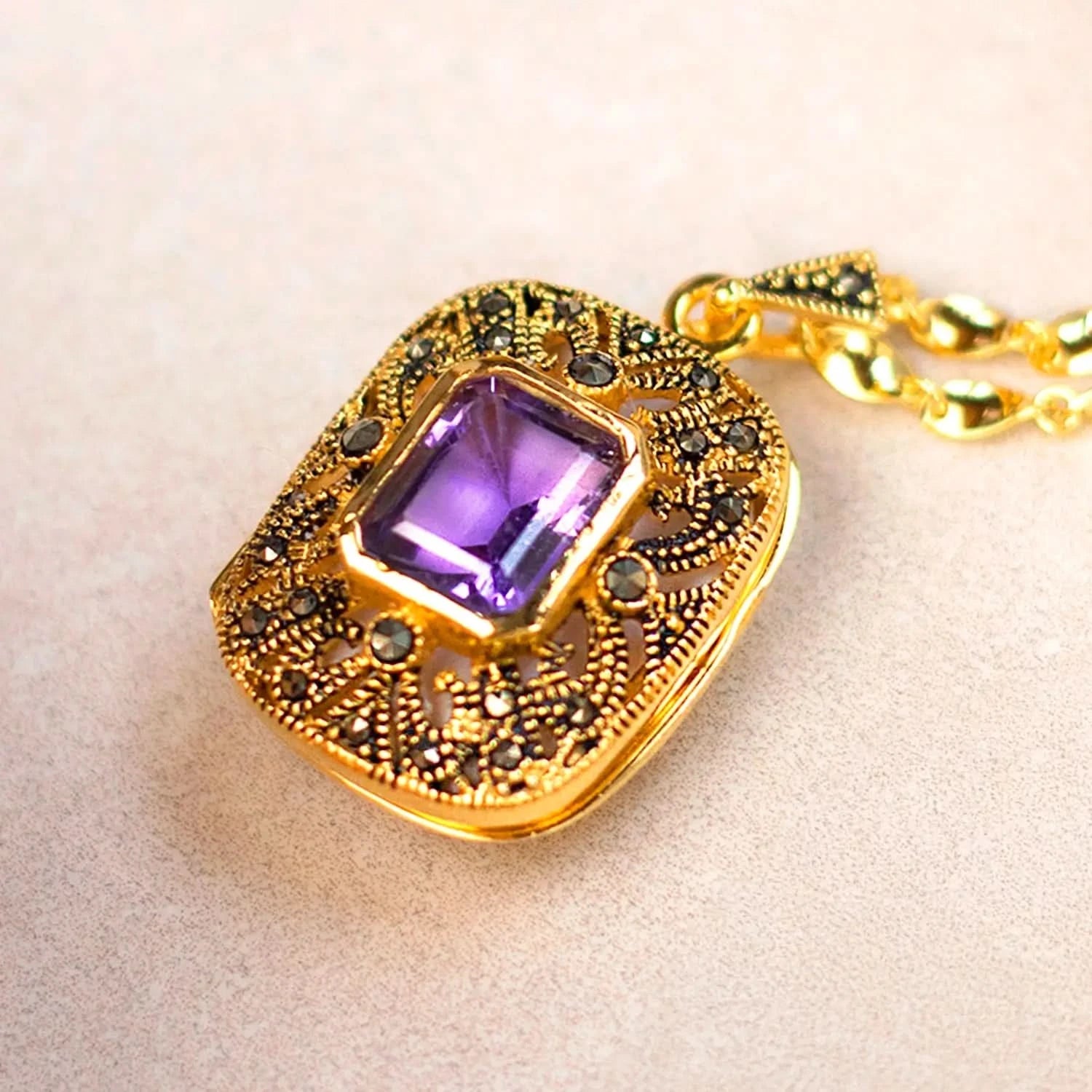 14K Gold Amethyst Locket Necklace with Photo Insert - Elegant Jewelry Gift for Women, Perfect for Valentine's Day, Anniversary & Special Occasions