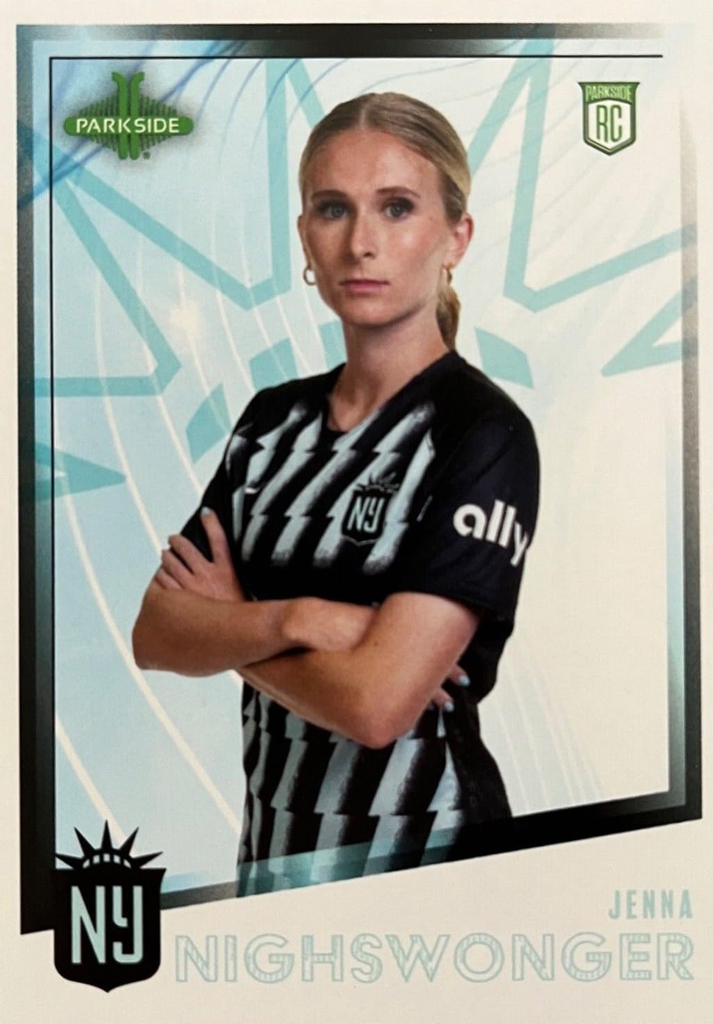 2023 NWSL Women’s Soccer Trading Cards - Factory Sealed Box of 25 Cards with Rookies, Parallels, Inserts & Autographs | Collectible Sports Cards for Soccer Fans & Card Collectors | Perfect for Trading, Gifting & Display