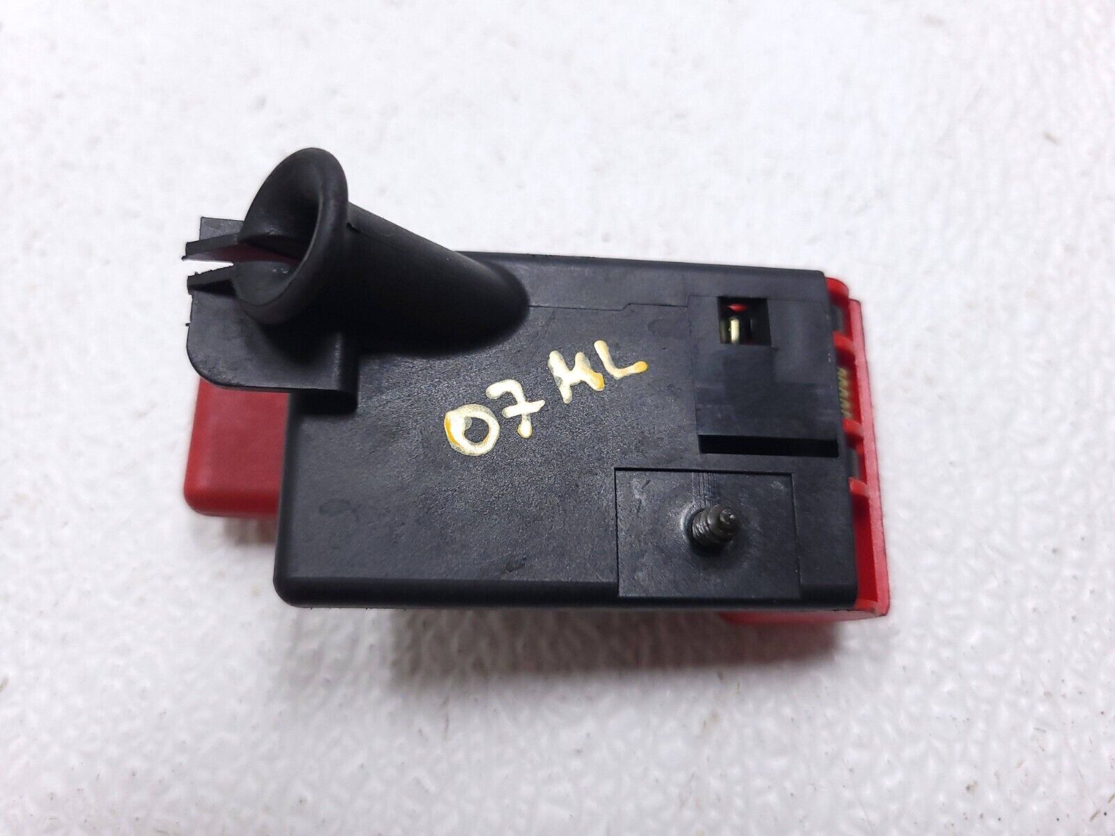 2006-2011 Mercedes ML500 Hood Release Lever Handle OEM Replacement Part - Perfect for DIY Car Repairs & Maintenance