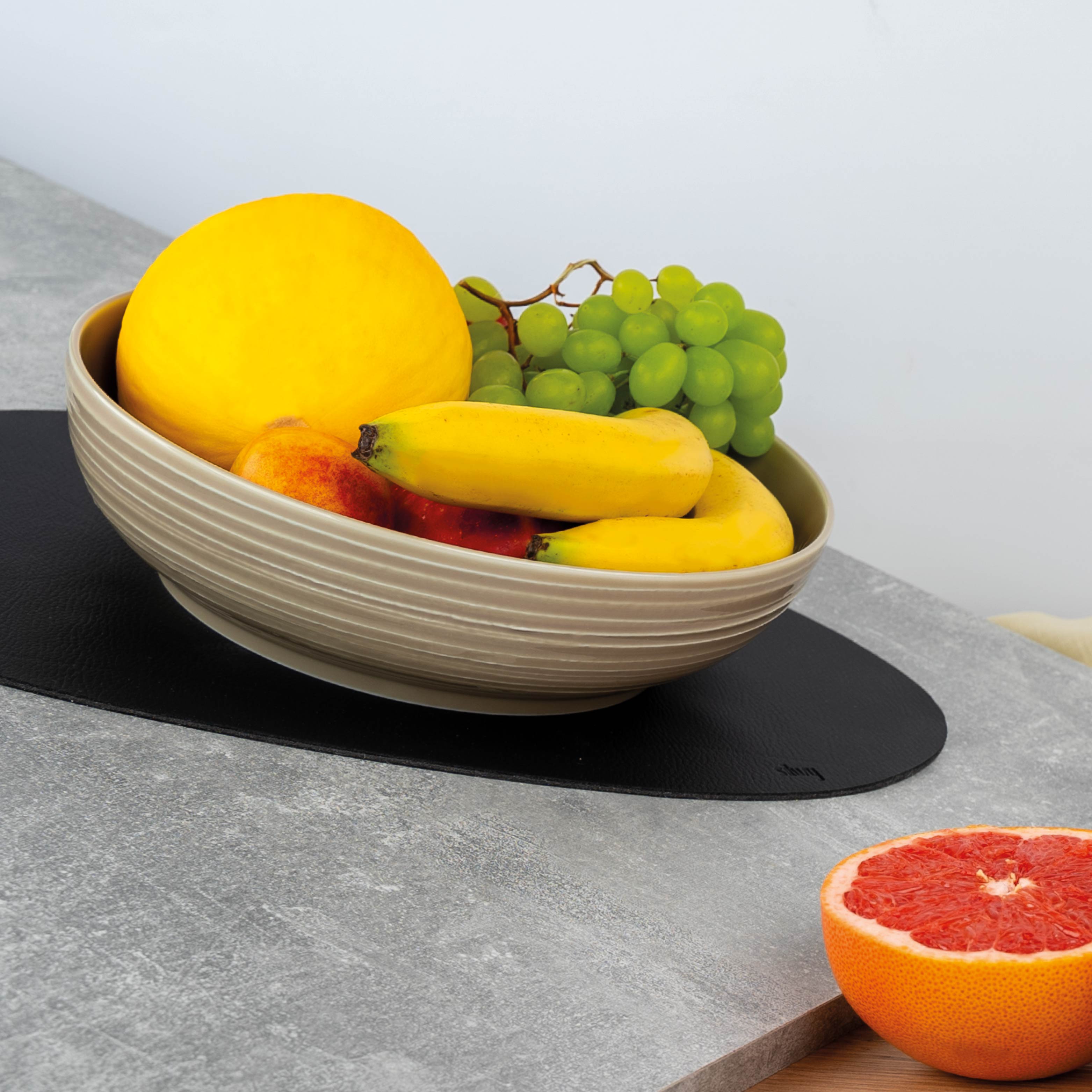 Premium Magnetic Porcelain Food Bowl - 25cm Ivory White - Ideal for Pet Feeding, Home Decor & Gift Giving