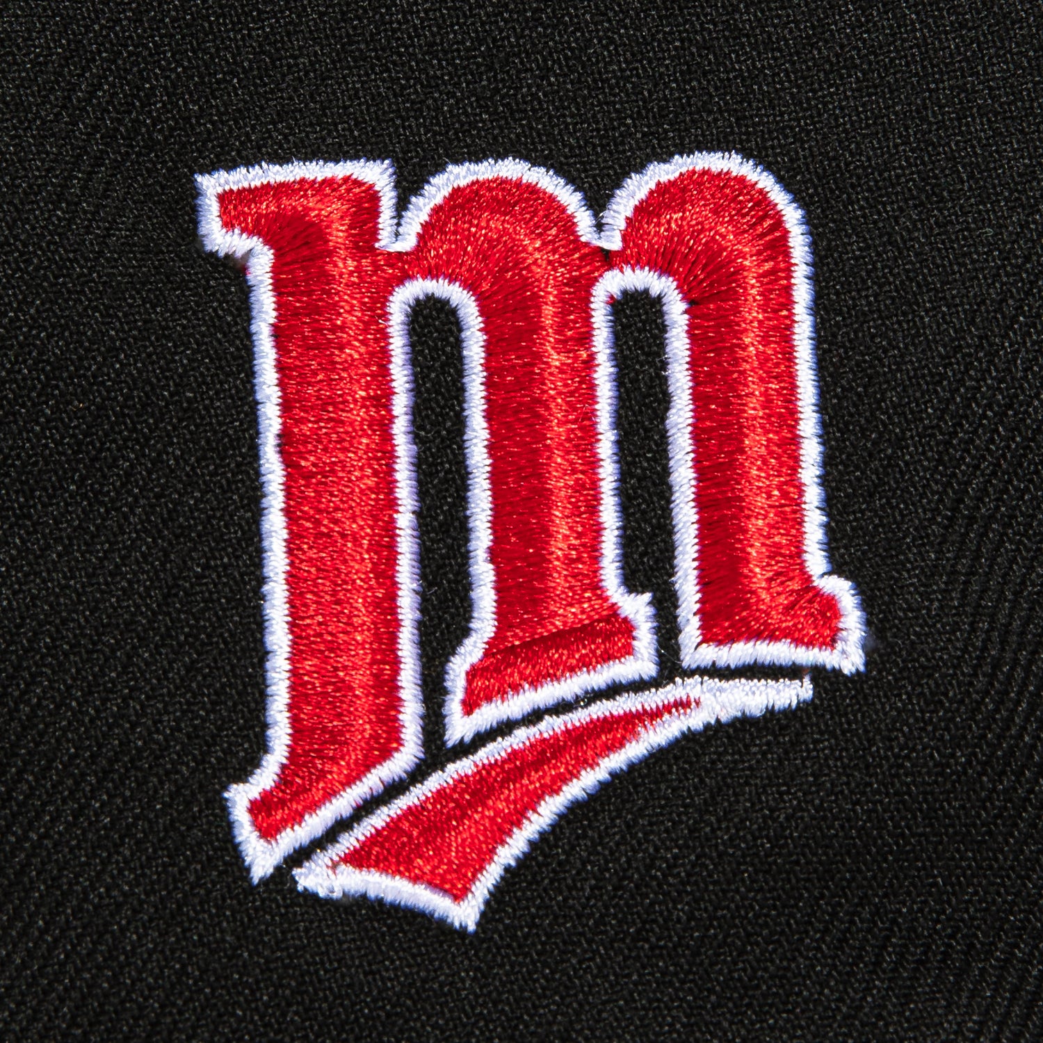 New Era 59Fifty Minnesota Twins Logo Patch Script Baseball Cap - Black | Official MLB Licensed Hat for Twins Fans, Game Day & Casual Wear