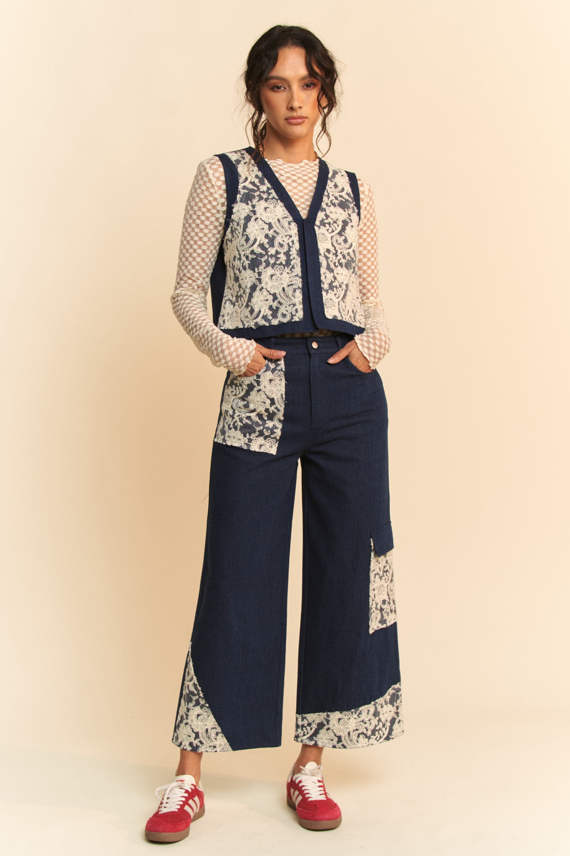 Lace Applique Wide Leg Jeans for Women - High Waisted Floral Embroidered Denim Pants - Boho Chic Casual Outfit for Spring & Summer