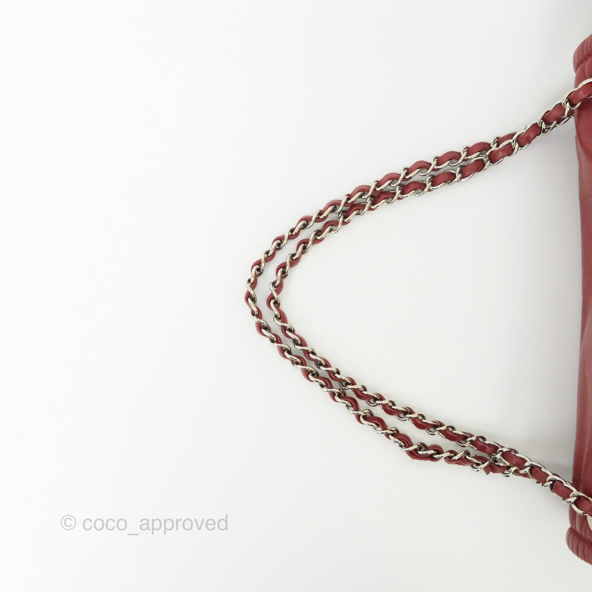 Chanel CC Flap Shoulder Bag in Dark Red Crumpled Leather with Silver Hardware - Luxury Crossbody Bag for Women, Perfect for Date Night & Evening Events