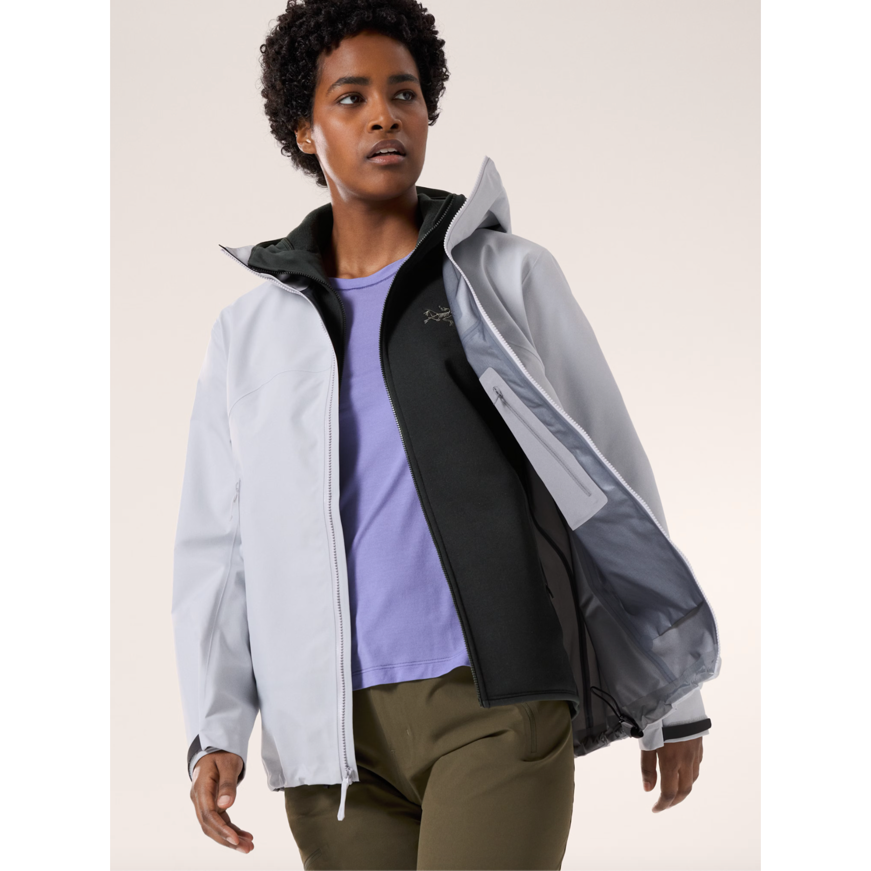 Arc'teryx Women's Beta Jacket - Waterproof & Breathable Hardshell Rain Jacket for Hiking, Skiing & Outdoor Adventures
