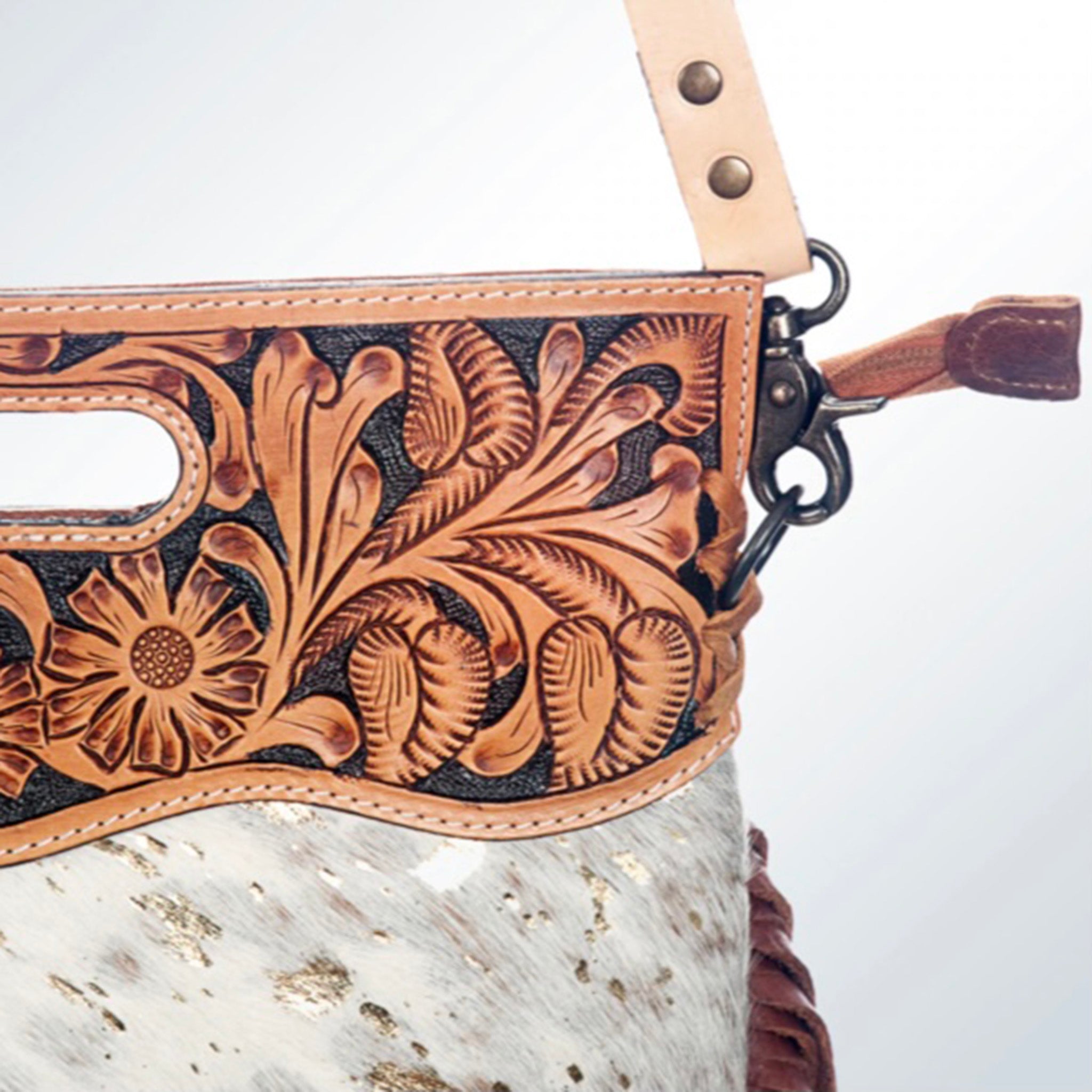 American Darling Genuine Cowhide Fringe Purse - Stylish Boho Crossbody Bag for Women | Perfect for Casual Outings, Music Festivals & Date Nights