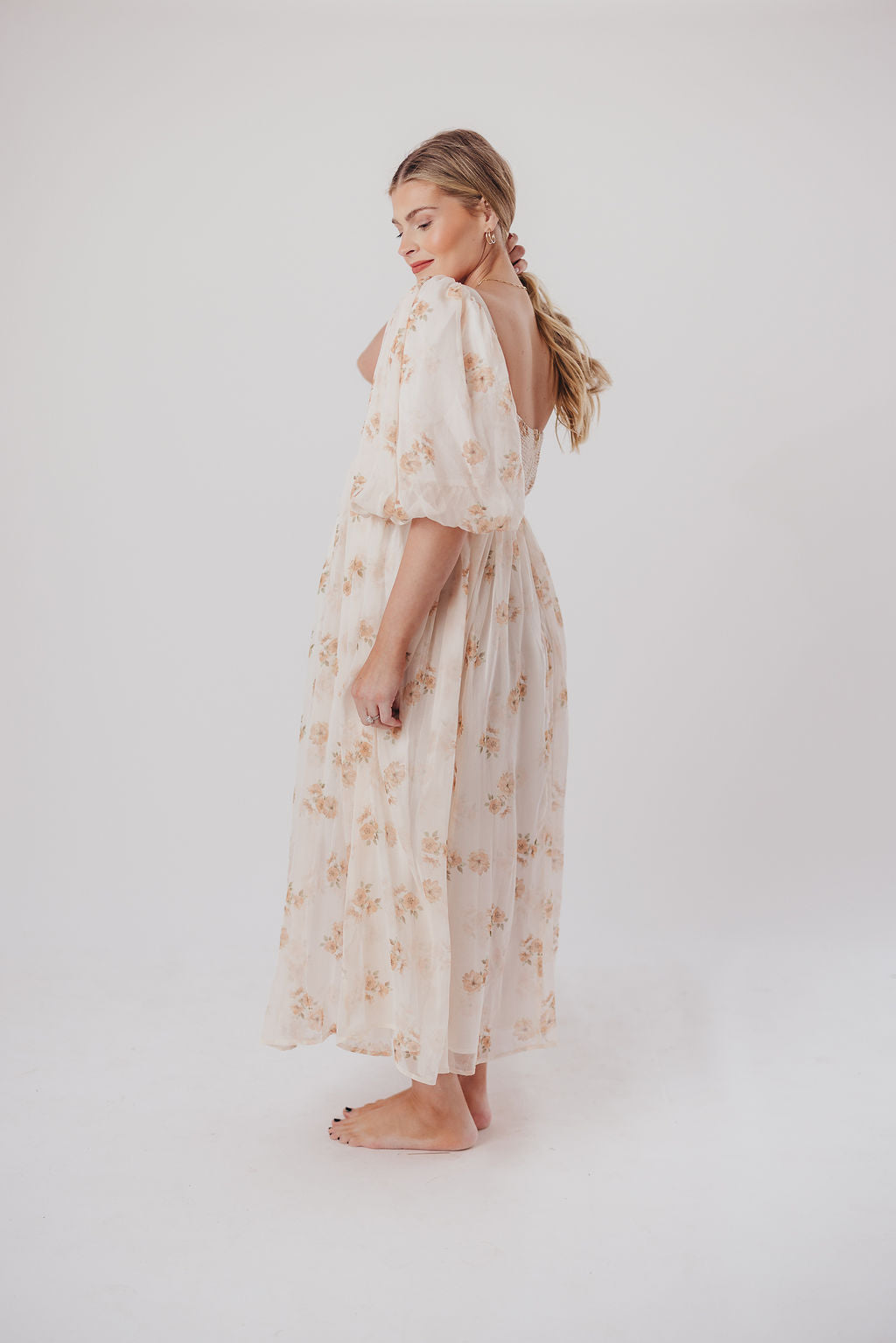 Harlow Maxi Dress in Taupe Floral - Bump Friendly Maternity Dress with Inclusive Sizing (S-3XL) | Perfect for Pregnancy, Beach Vacations & Special Occasions