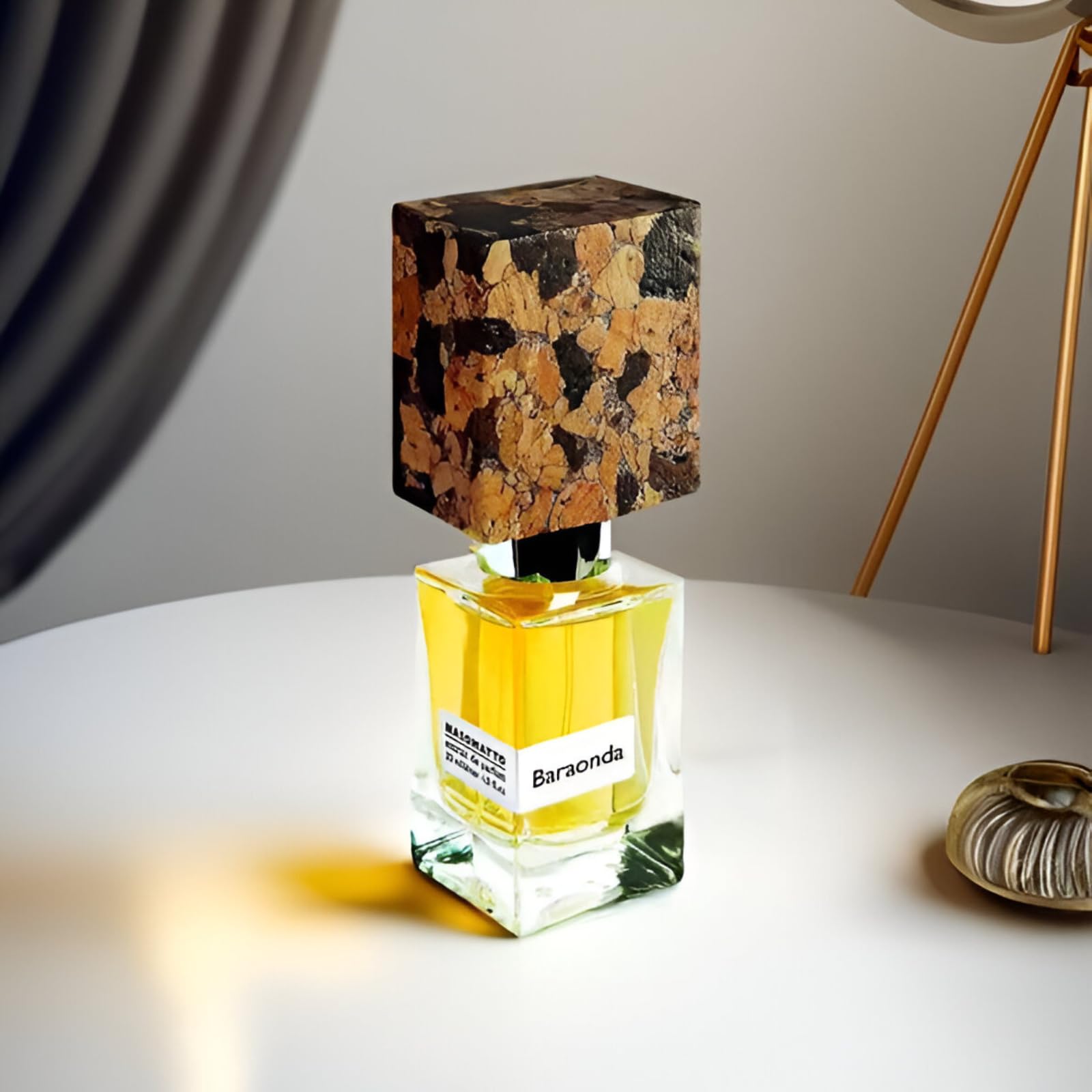 Baraonda Unisex Perfume Extrait De Parfum - Long Lasting Woody Floral Fragrance with Musk, Whiskey & Rose Notes - 1oz Perfume Spray for Men & Women - Perfect for Date Nights, Gifting & Special Occasions