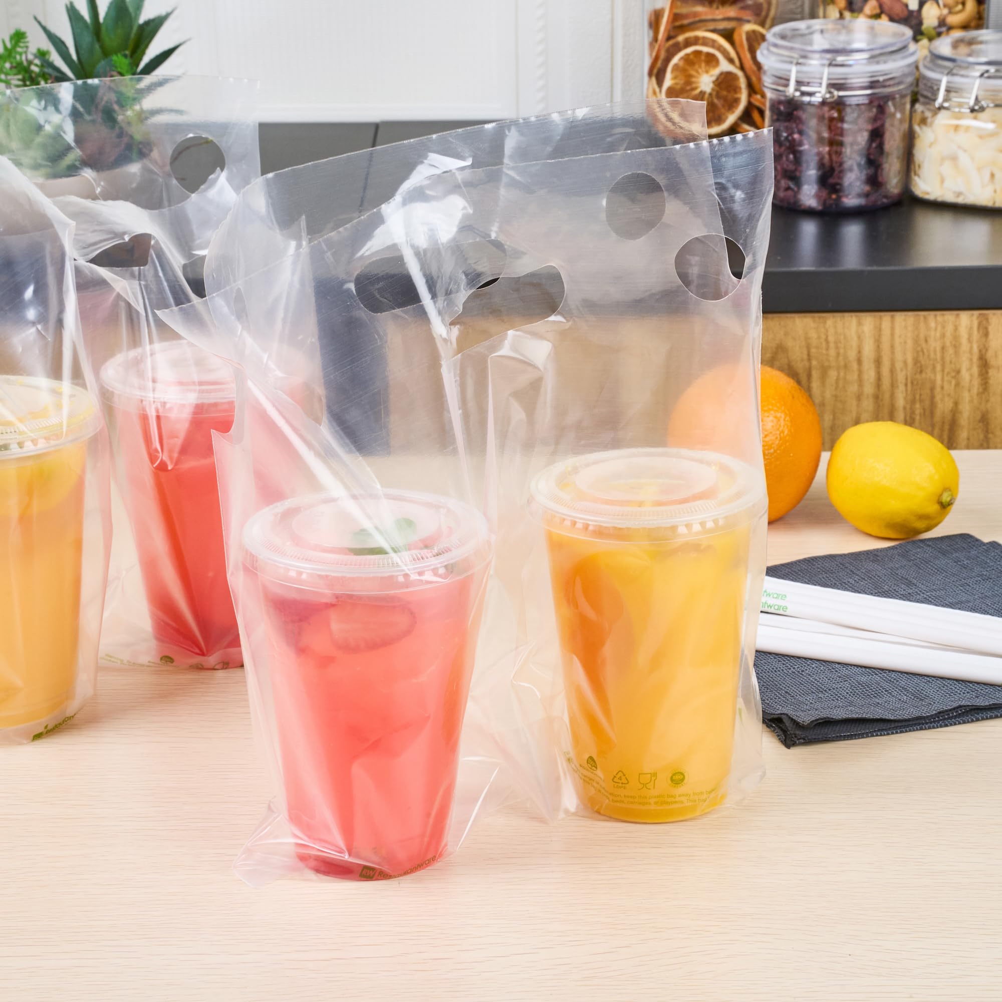 Restaurantware 100-Pack Clear Disposable Plastic Drink Carriers with Handles - Double Cup Holder for Coffee, Tea & Juice Delivery - Perfect for Takeout, Catering & Food Service Businesses