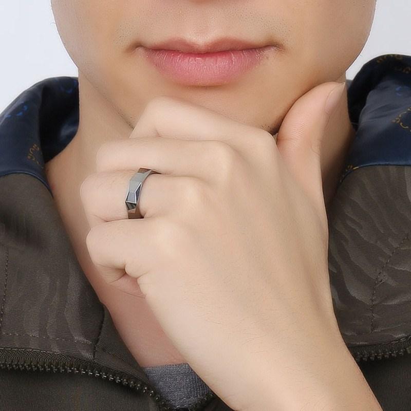 3D Silver Tungsten Ring for Men - Durable & Hypoallergenic Wedding Band - Perfect for Engagements, Anniversaries & Everyday Wear