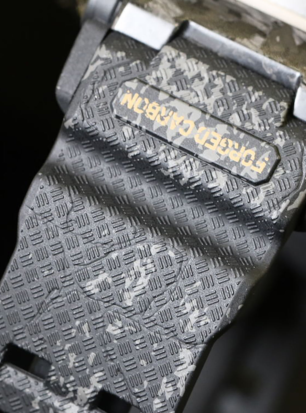 CASIO G-Shock Master of G Mudmaster GWG-2000CR-1AJF Solar-Powered Shock-Resistant Digital Watch for Outdoor, Hiking & Military Use
