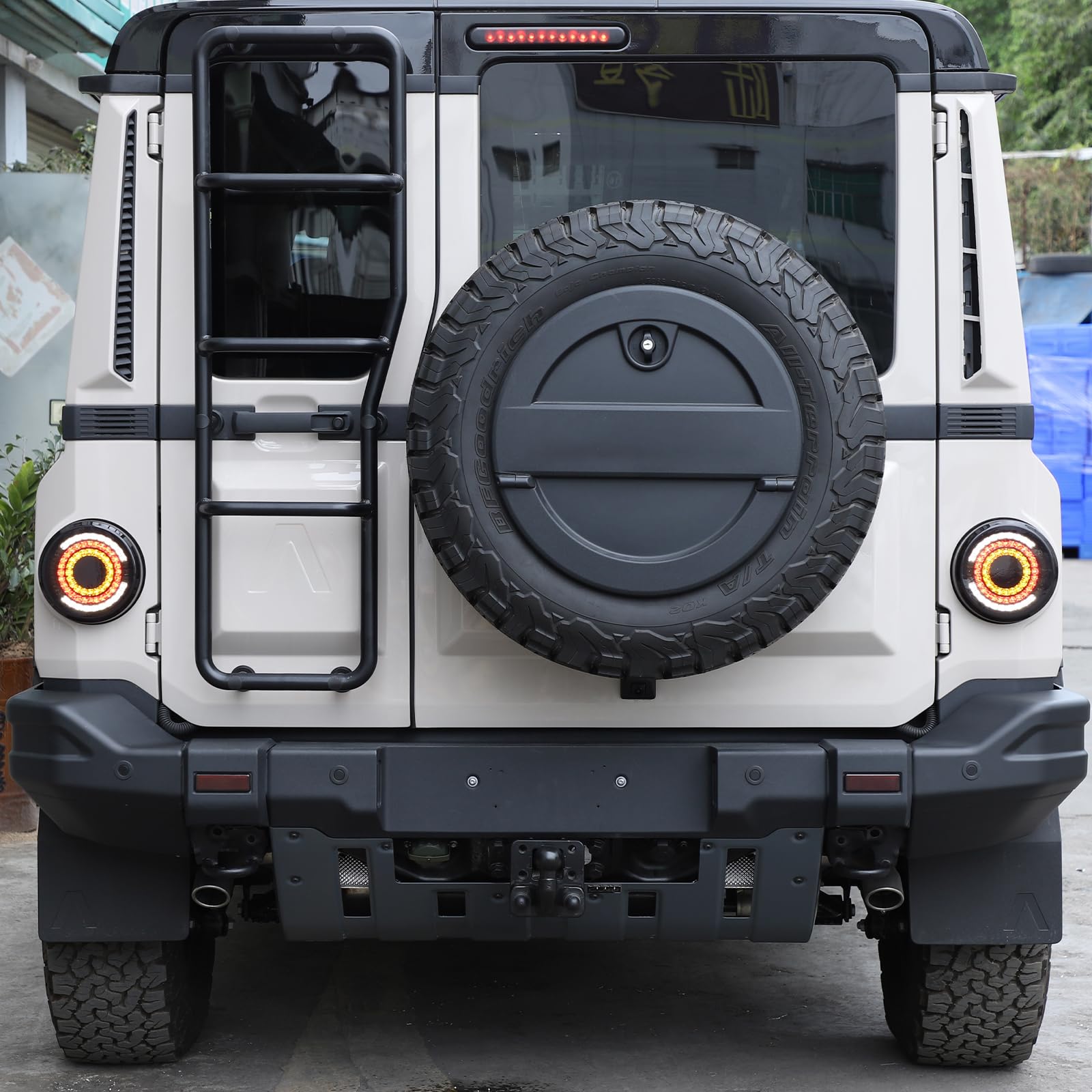 Smoked Black Rear Tail Light & Fog Lamp Cover for INEOS Grenadier 2020-2024 - Durable Car Exterior Accessory for Off-Road Protection & Style Enhancement | Perfect for Adventure Driving & Night Visibility
