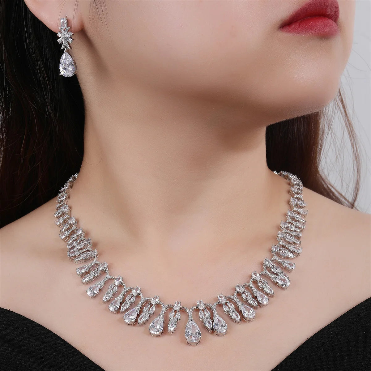 Luxury 2-Piece Water Drop Cubic Zirconia Necklace and Earrings Set for Brides - Wedding Jewelry Gift for Bride, Bridesmaid, Anniversary - Perfect for Weddings, Engagements, and Special Occasions