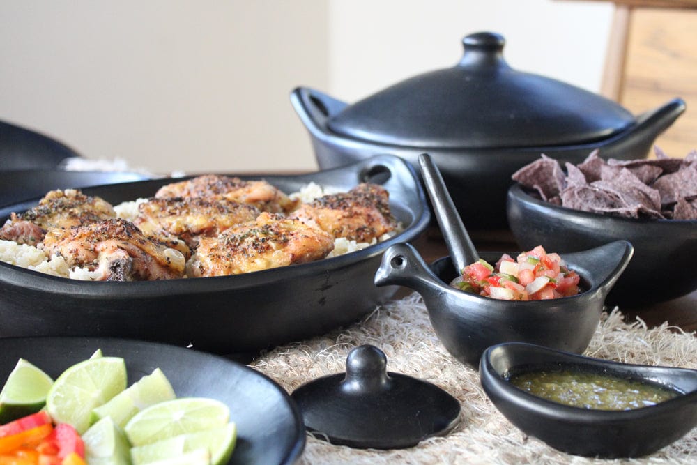 Authentic Chamba Mini Oval Salsa Dish - Elegant Handmade Black Clay Bowl for Salsas, Dips & Condiments | All-Natural Colombian Craftsmanship | Perfect for Parties, Mexican Cuisine & Home Decor