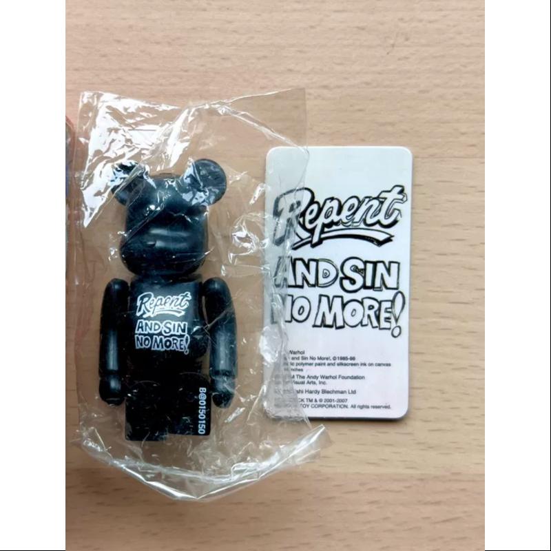 Bearbrick Series 15 ARTIST Andy Warhol 100% Collectible Vinyl Figure - Limited Edition Pop Art Toy for Display & Gifting