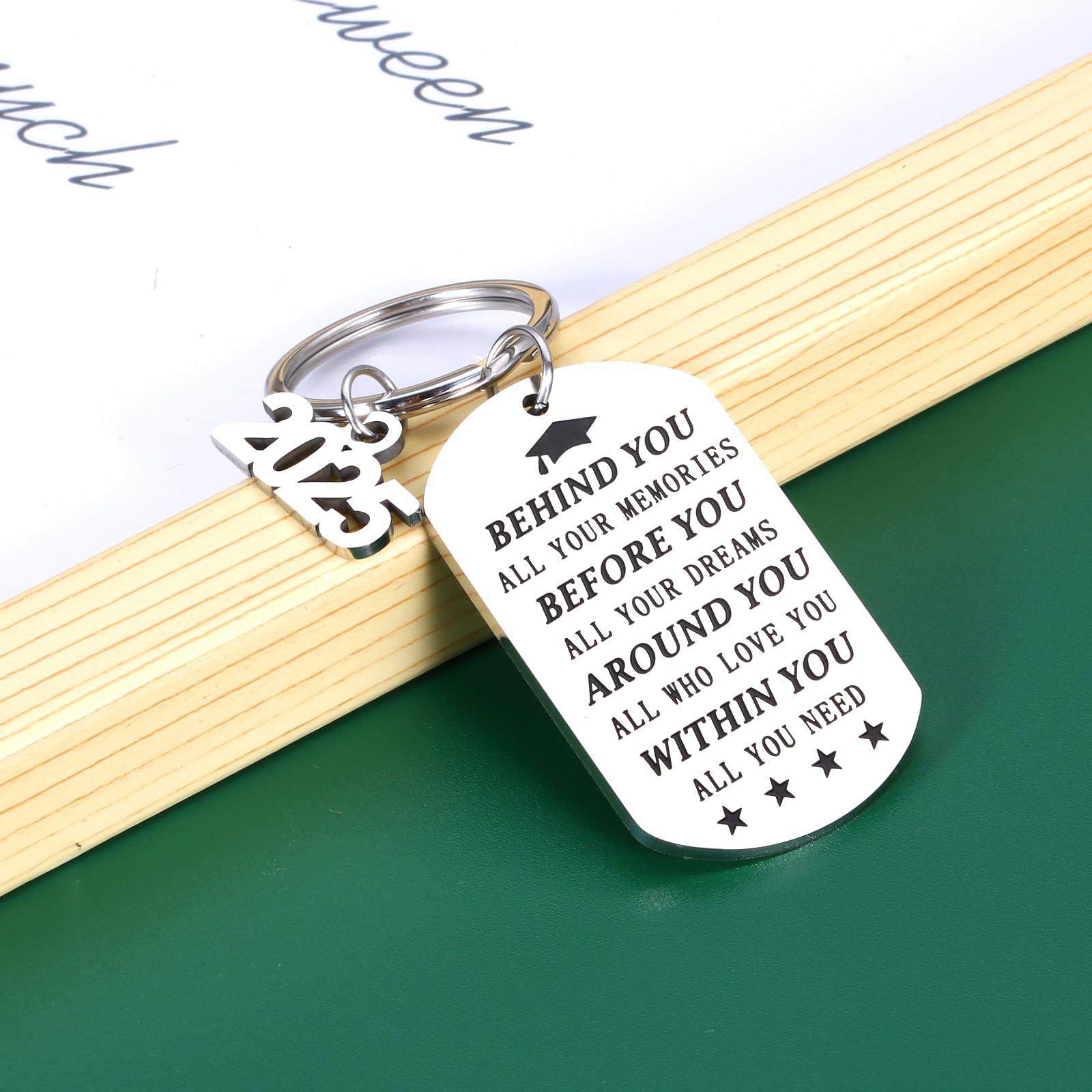 2025 Graduation Gifts for Him & Her - Bulk Class of 2025 Keychains - Perfect High School & College Graduation Present - Ideal for Last Day of School Celebrations, Senior Year Memories & Commencement Gifts