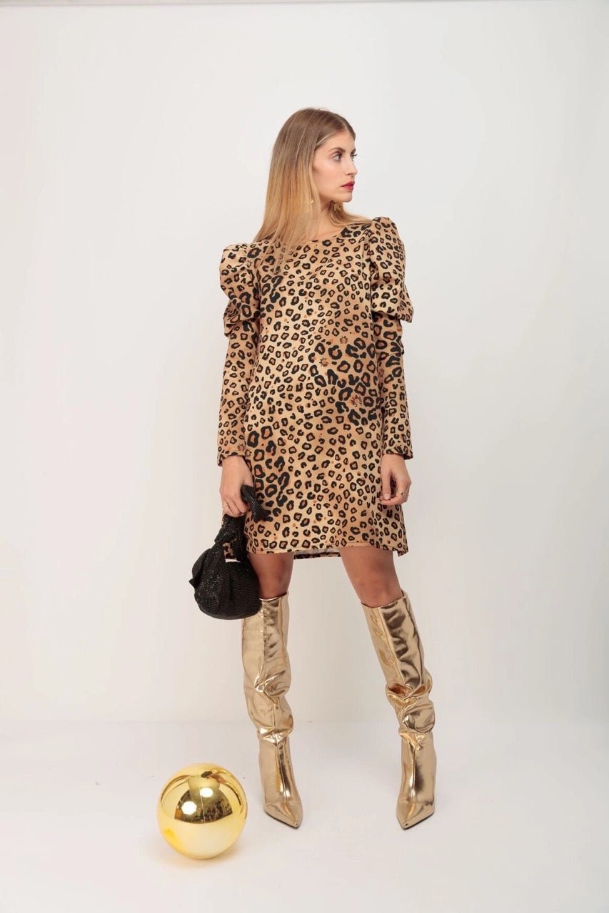 Lunar Leopard Print Robe - Elegant Feline-Inspired Women's Kimono for Lounge, Spa & Special Occasions