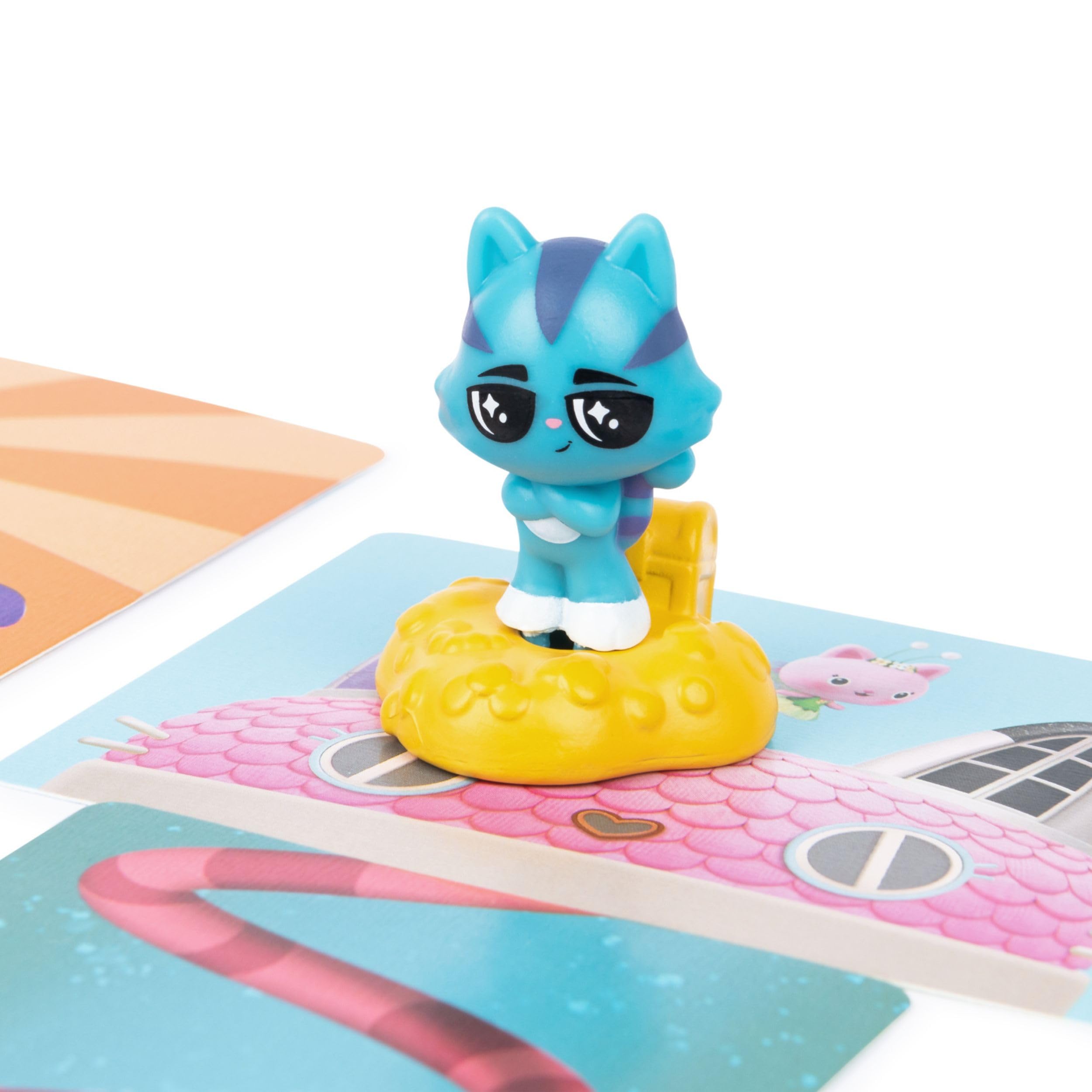 Spin Master Games Gabby's Dollhouse Match-ical Card Game with CatRat Figure - Preschool Matching Game Based on Popular Netflix Show, for Kids Ages 4+, 2 Players - Perfect for Family Game Night & Preschool Learning Activities