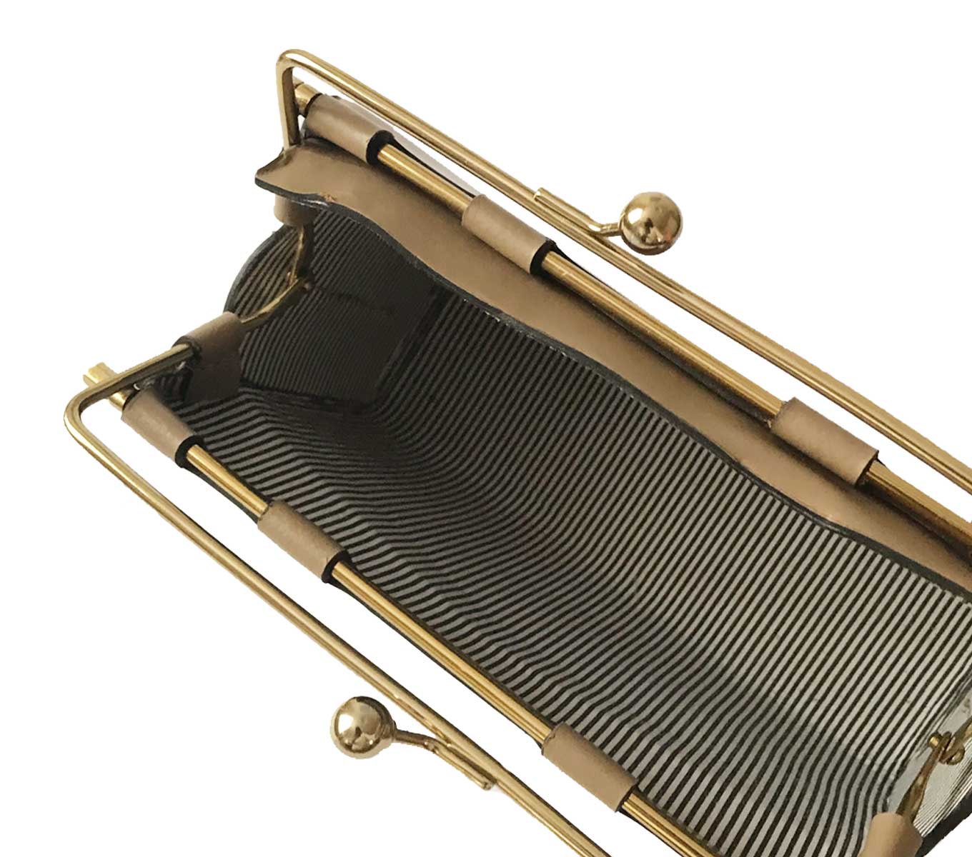 Stylish Kisslock Handbag for Women - Vintage Inspired Clutch Purse with Secure Lock Closure - Perfect for Evening Parties, Weddings & Special Occasions