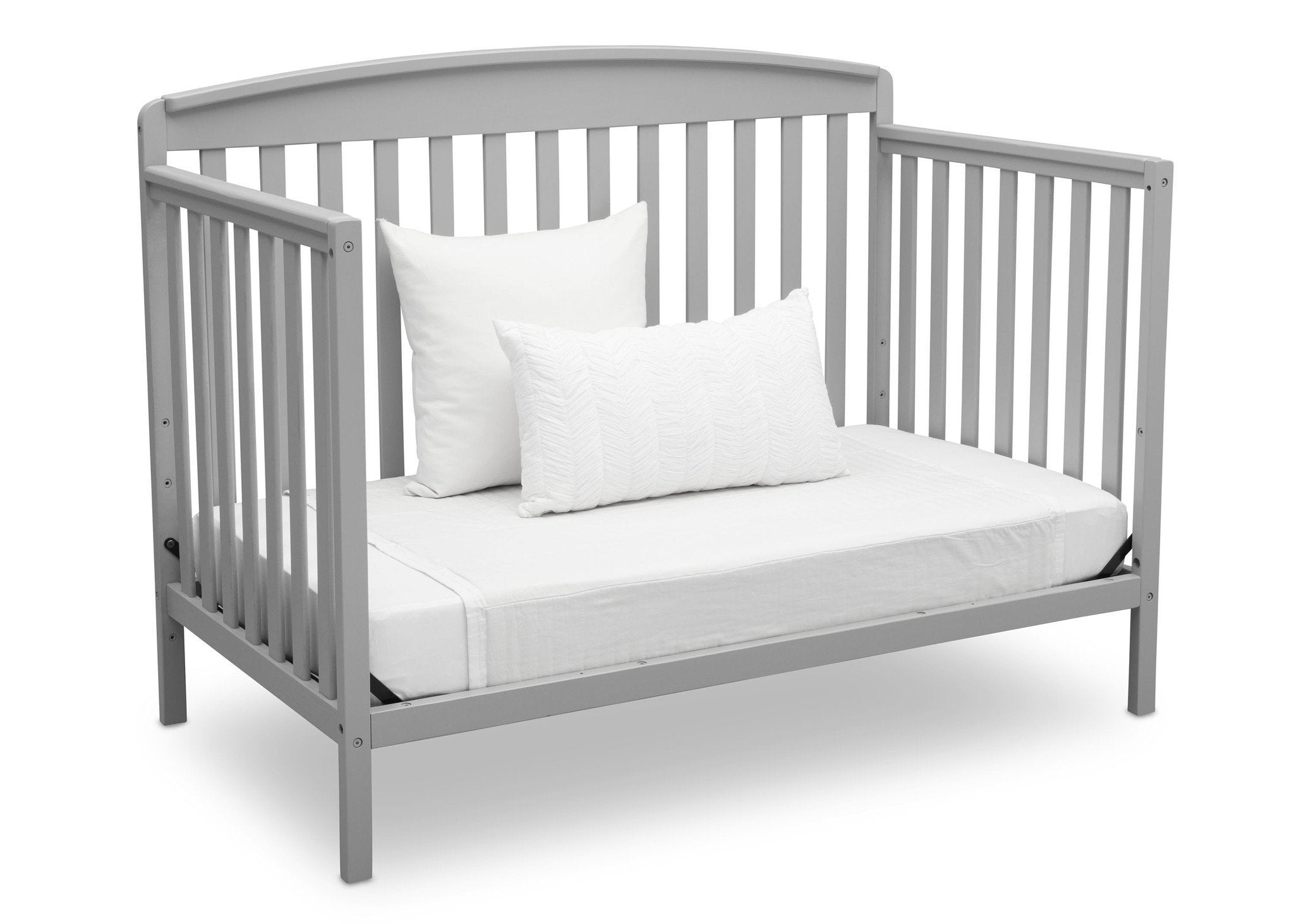 Brayden 4-in-1 Convertible Baby Crib with Toddler Bed & Daybed - Nursery Furniture for Newborns & Kids - Perfect for Bedrooms & Daycare Centers