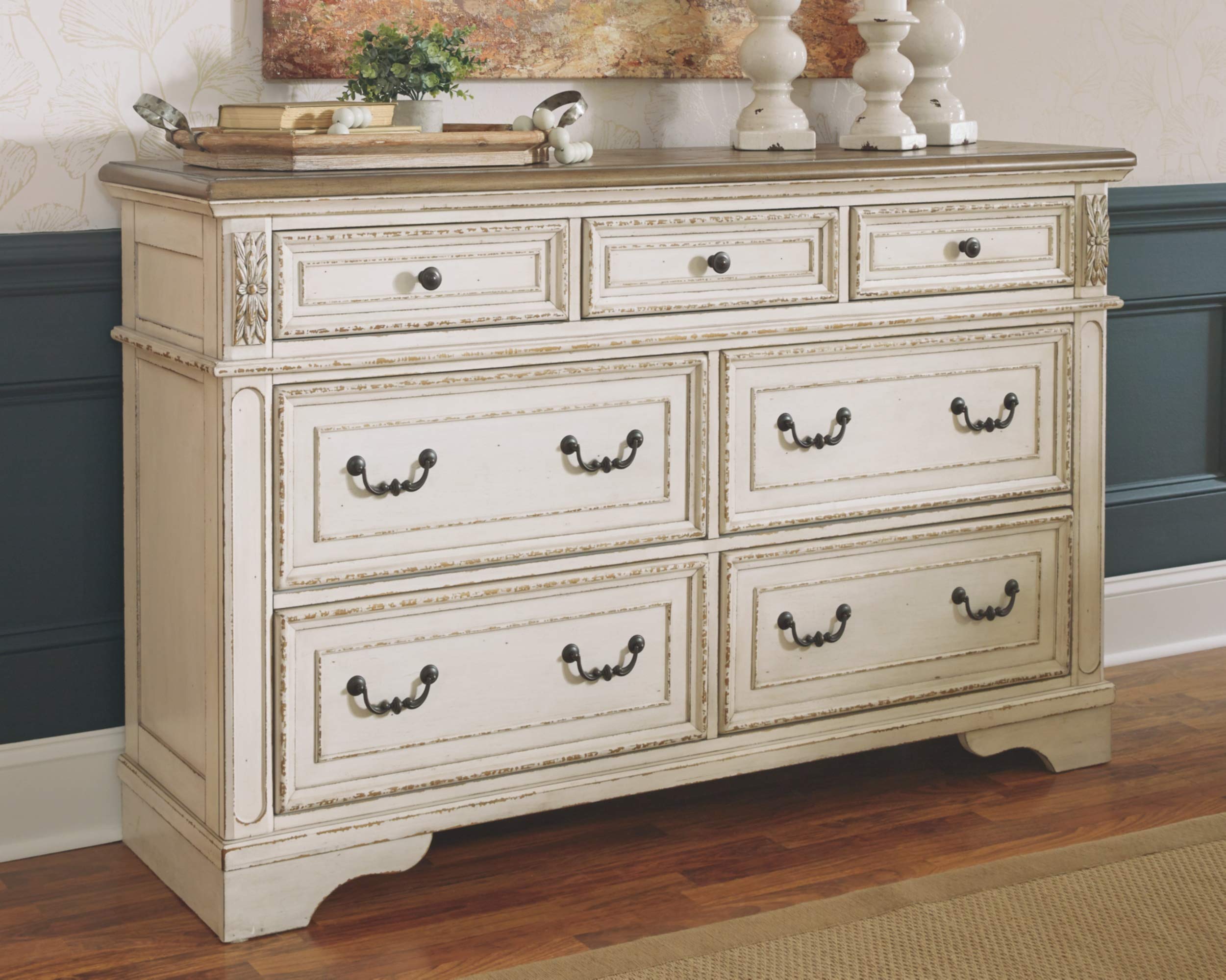 Signature Design by Ashley Realyn French Country 7-Drawer Dresser & 3-Drawer Nightstand Set in Chipped White - Two-Tone Finish with Built-in Electrical Outlets & USB Ports - Perfect for Bedroom Storage and Modern Charging Needs