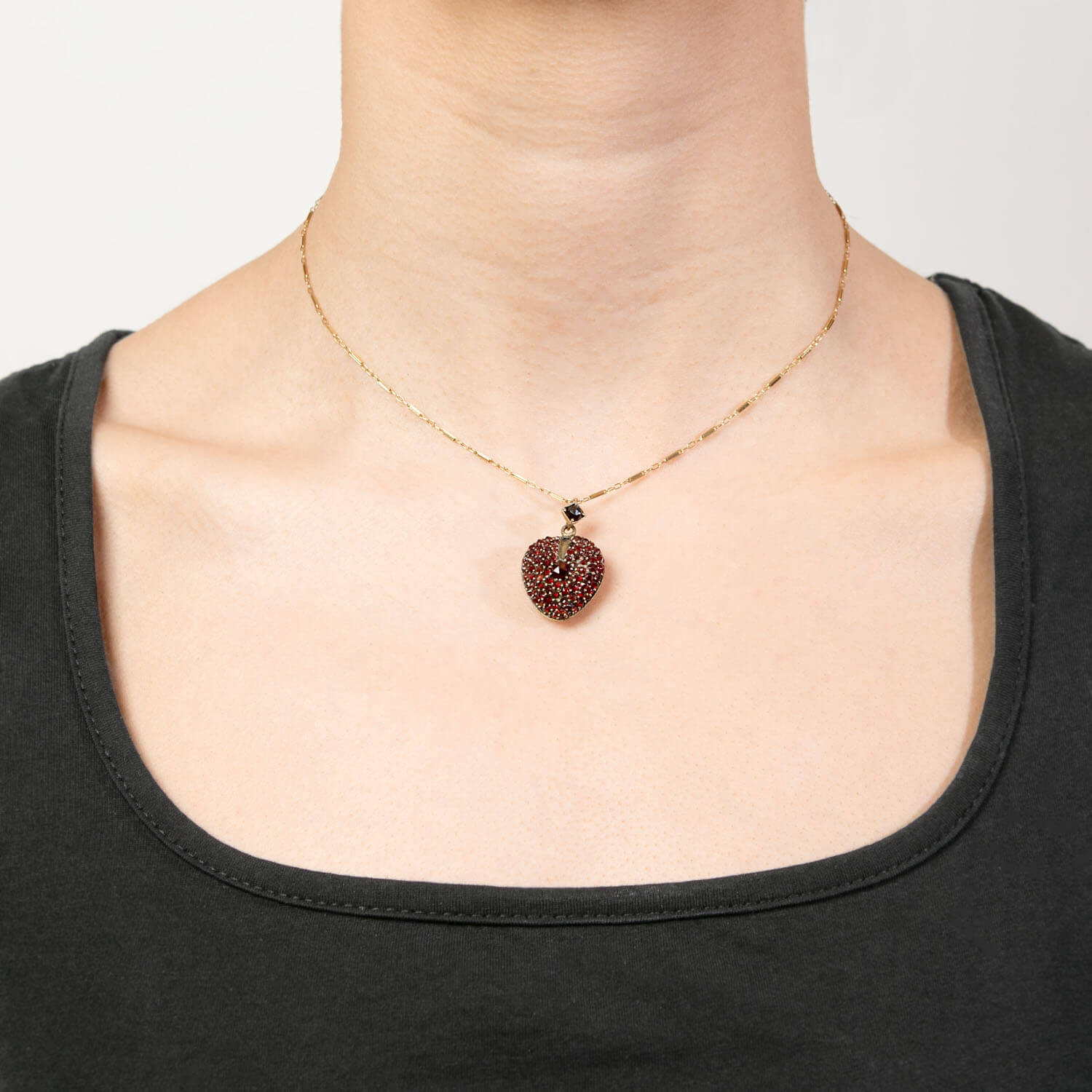 Victorian Gold Filled Garnet Heart Locket Necklace - Antique Style Jewelry Gift for Women, Perfect for Valentine's Day, Anniversary & Special Occasions
