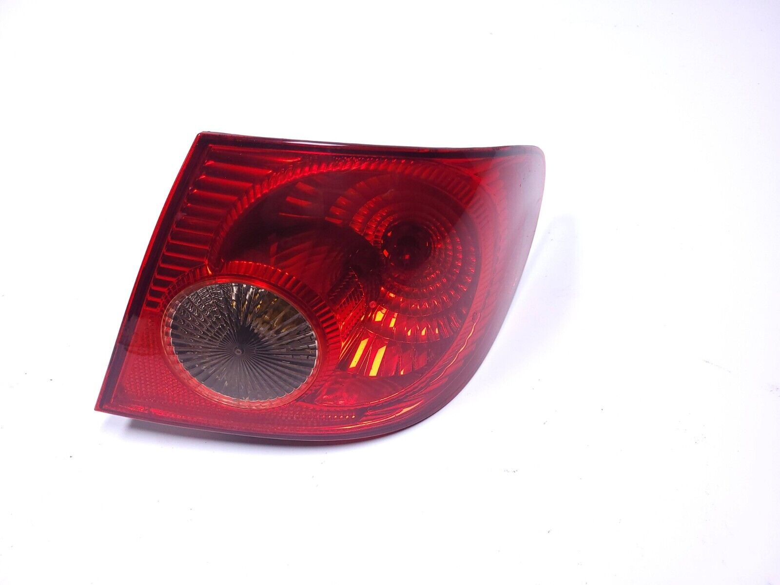 2003-2008 Toyota Corolla Replacement Tail Light Assembly Set - Left & Right Side OEM Style - Perfect for Night Driving & Enhanced Vehicle Safety