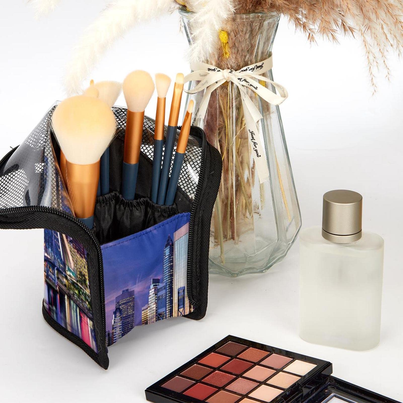 12-Piece Makeup Brush Organizer Bag with Urban Cityscape Design - Portable Cosmetic Brush Holder Case for Travel, Home & Office Storage