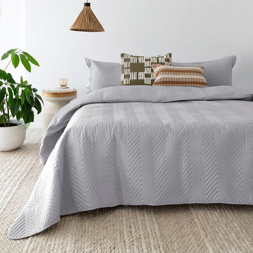 Bambury Herringbone Silver King Size Coverlet Set - Luxury Bedding for Master Bedroom & Guest Room Decor
